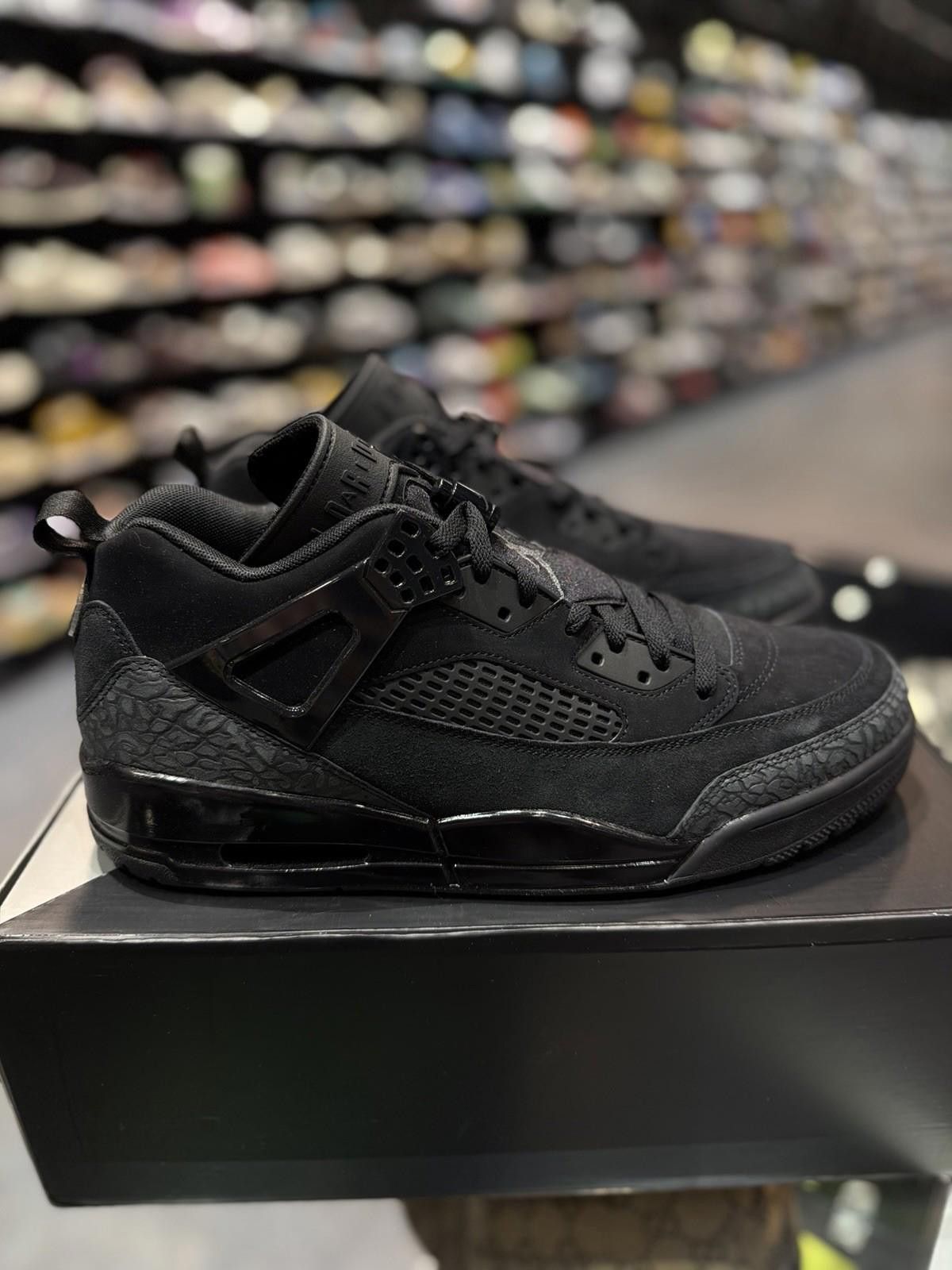 Jordan Brand Air Jordan Spizike Low Black Cat Sneakers, Size 13 BNIB Size US 13 / EU 46 - 2 Thumbnail