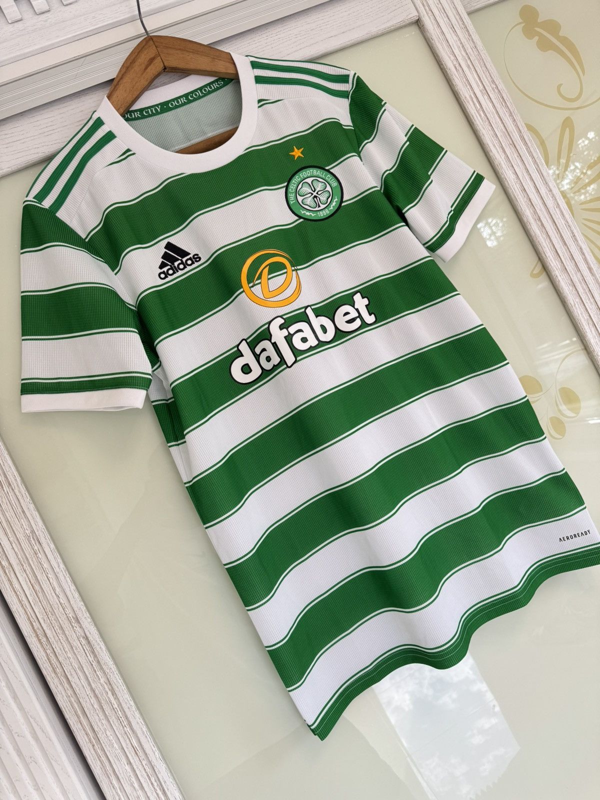 Adidas Celtic 2021-2022 Home Soccer Jersey Football Kit Shirt Size US M / EU 48-50 / 2 - 4 Thumbnail