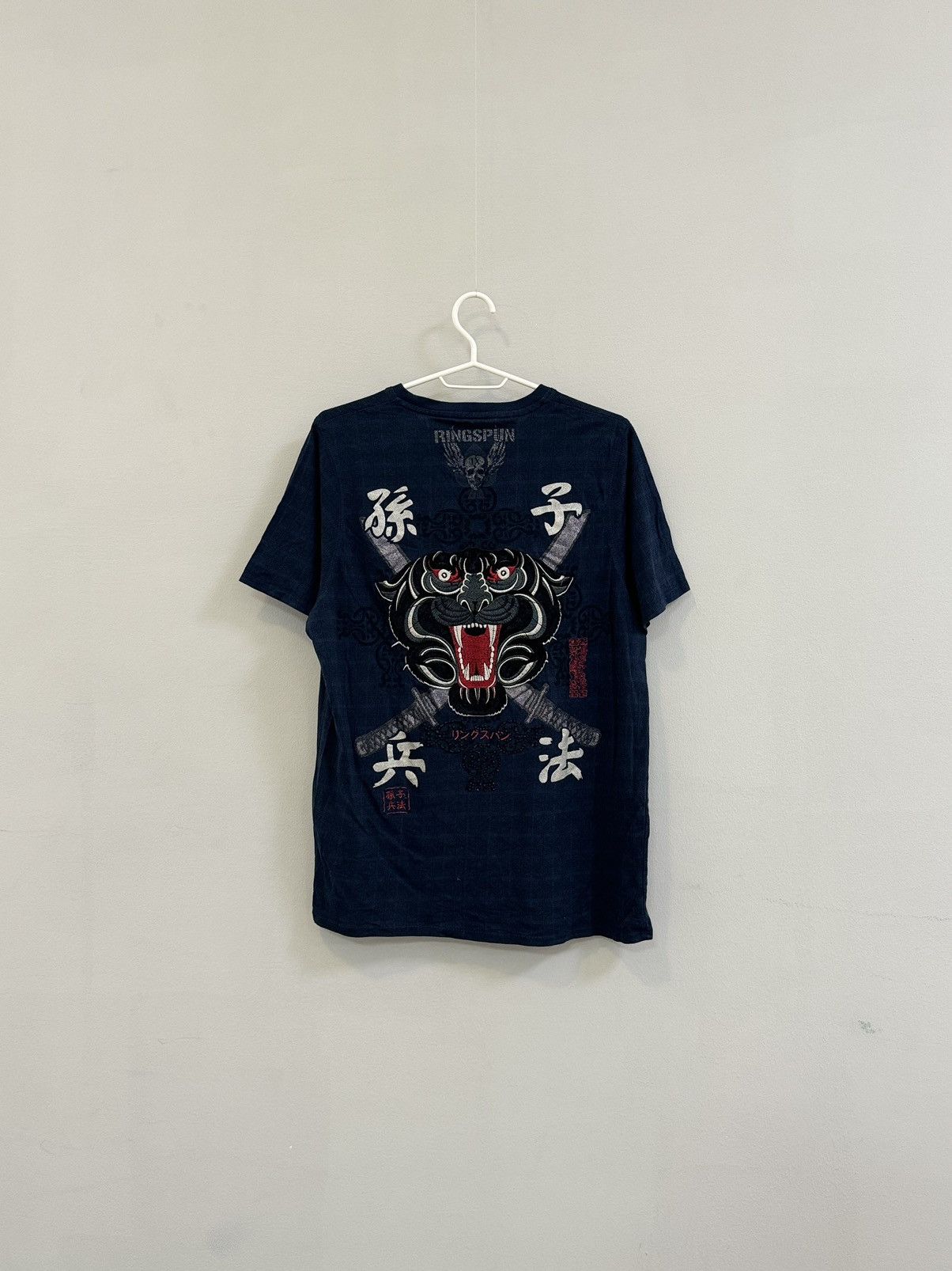 Affliction × Japanese Brand Japan tigers Affliction Styke Vintage Y2K All Print Tshirt Size US S / EU 44-46 / 1 - 1 Thumbnail