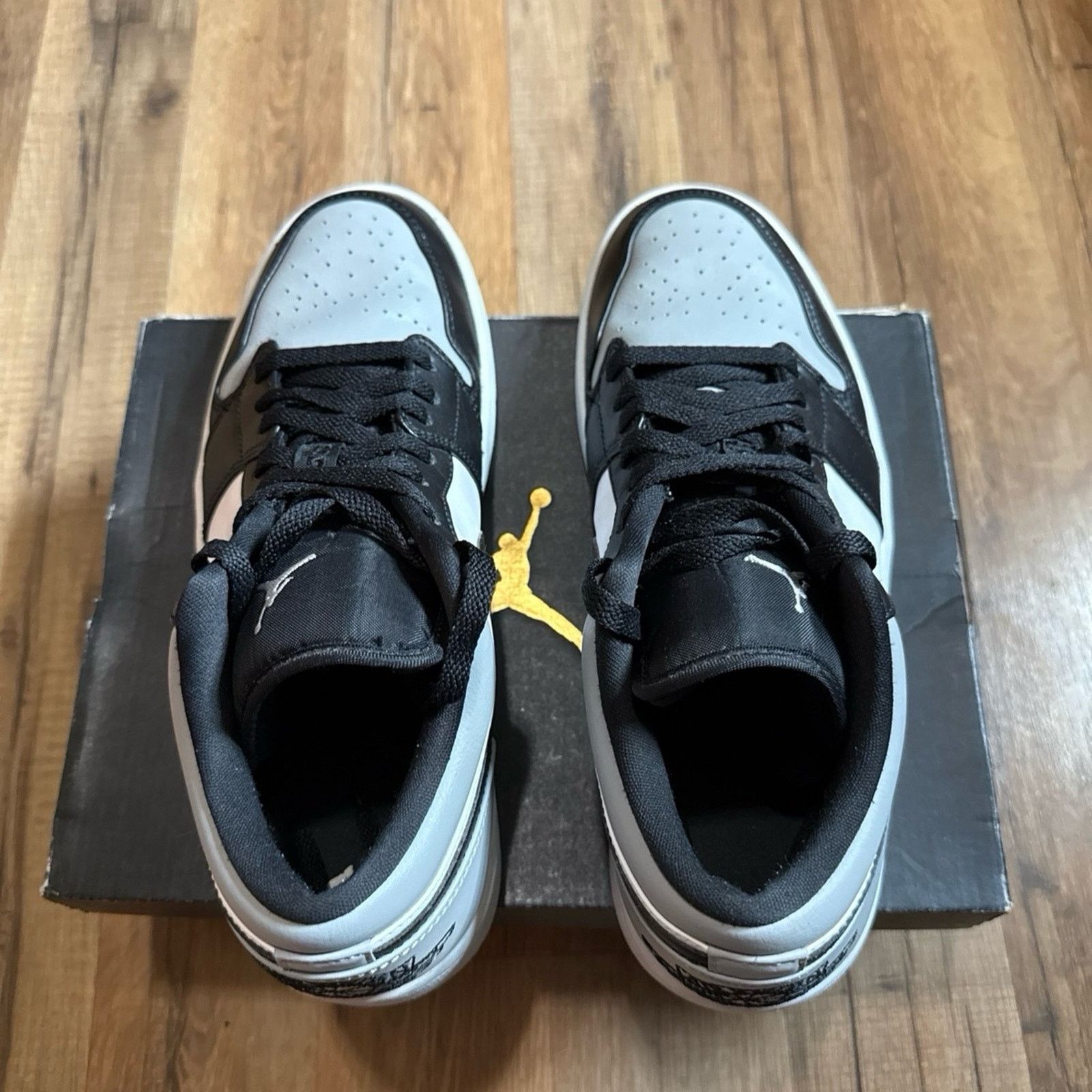 Jordan Brand Jordan 1 Low Shadow Toe Size US 10 / EU 43 - 2 Thumbnail