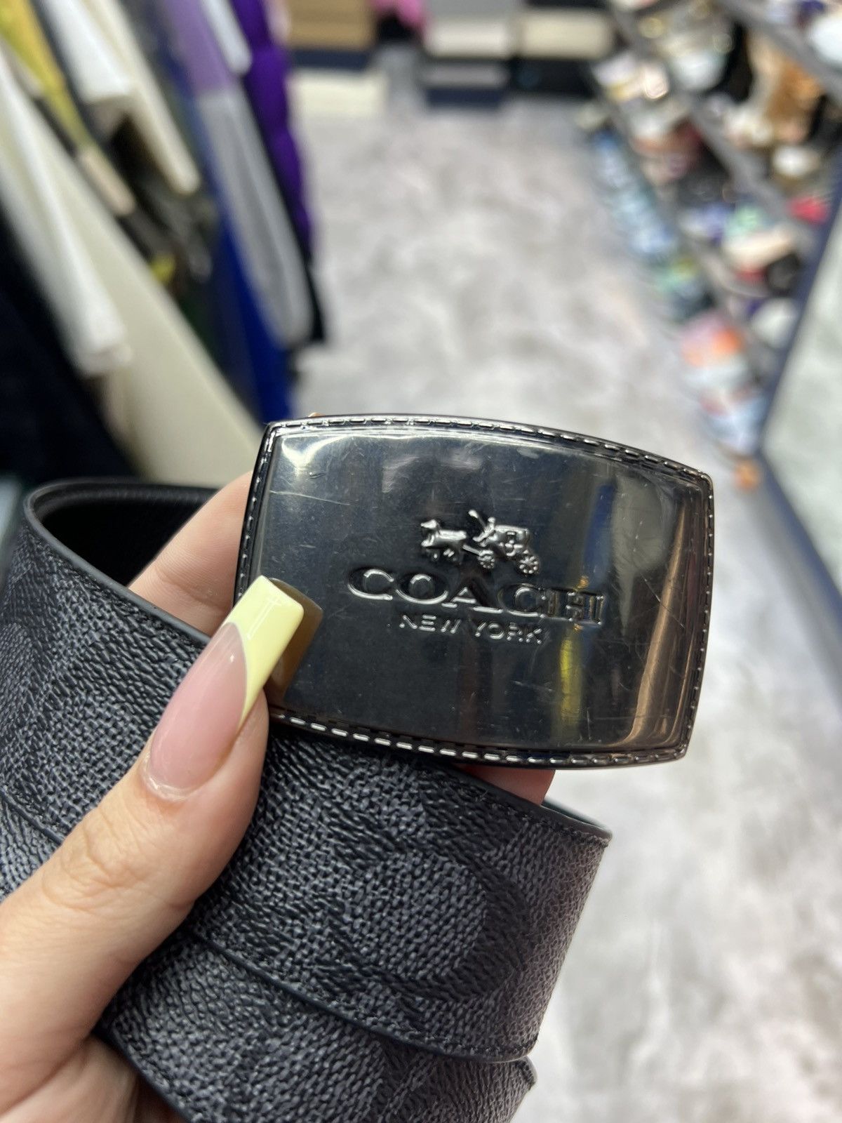 Coach Coach Plaque Buckle Cut-To- Size Reversible Belt Size 32 - 2 Thumbnail