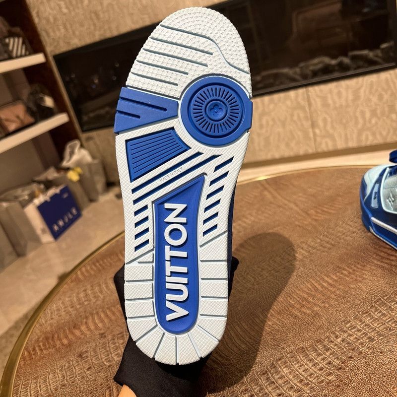 Louis Vuitton Louis Vuitton Trainer Blue Casual Sneakers for Men -2508 Size US 8.5 / EU 41-42 - 1 Thumbnail
