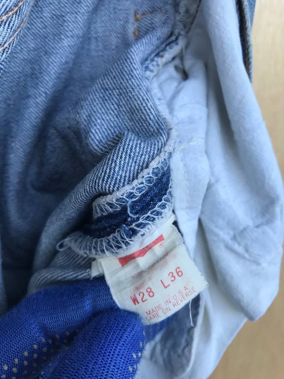 Levi's VINTAGE 1989 LEVIS 501 DISTRESSED JEAN LIGHWASH W27X30 Size US 27 - 9 Thumbnail