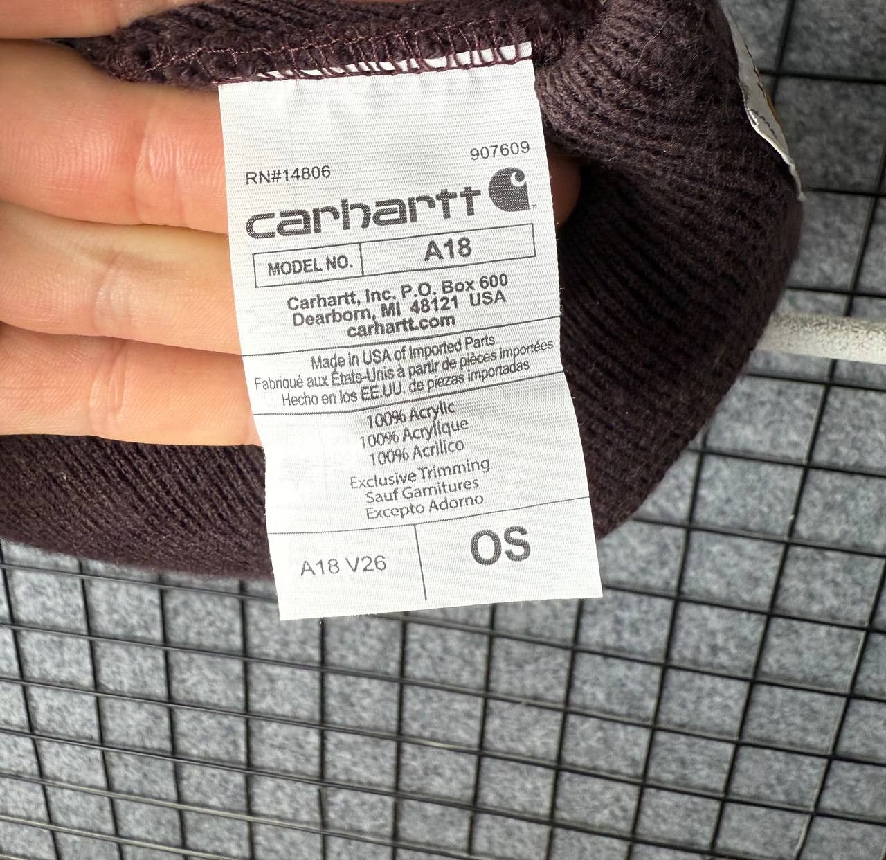 Carhartt Carhartt beanie hat patch logo size M\L Size ONE SIZE - 3 Thumbnail