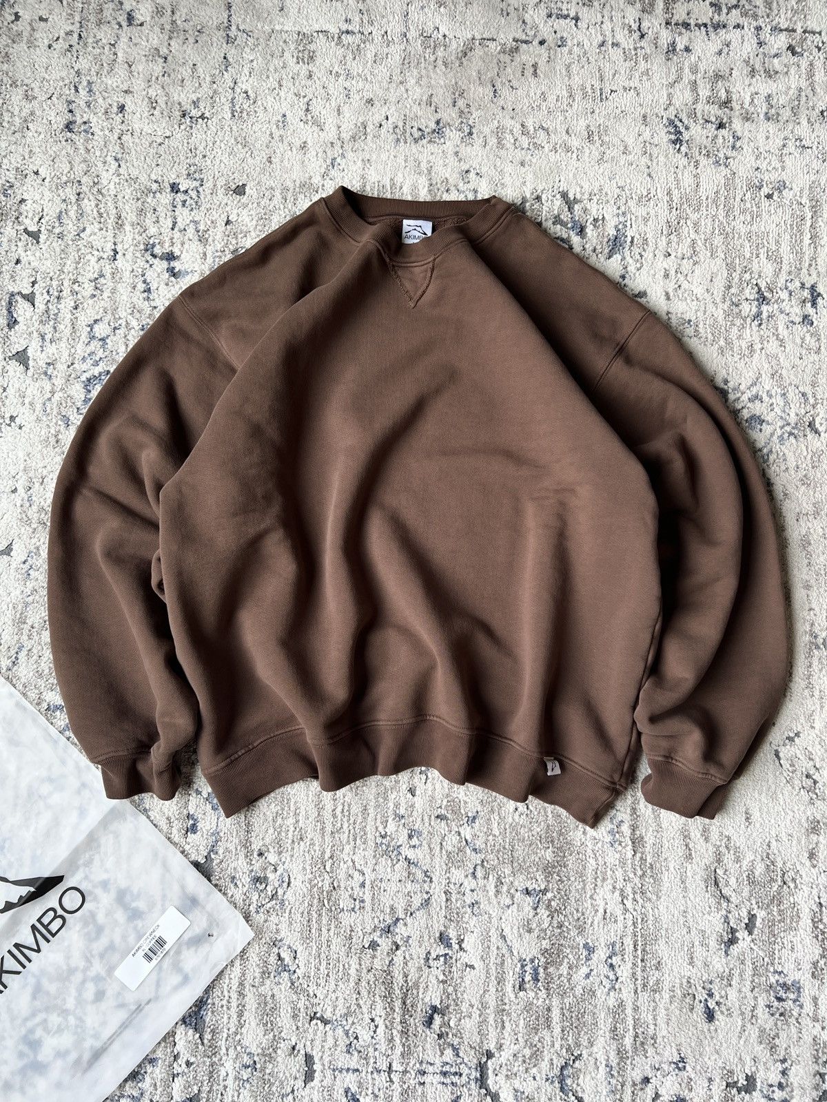 ✅ AKIMBO Crewneck Sweatshirt XL Coffee