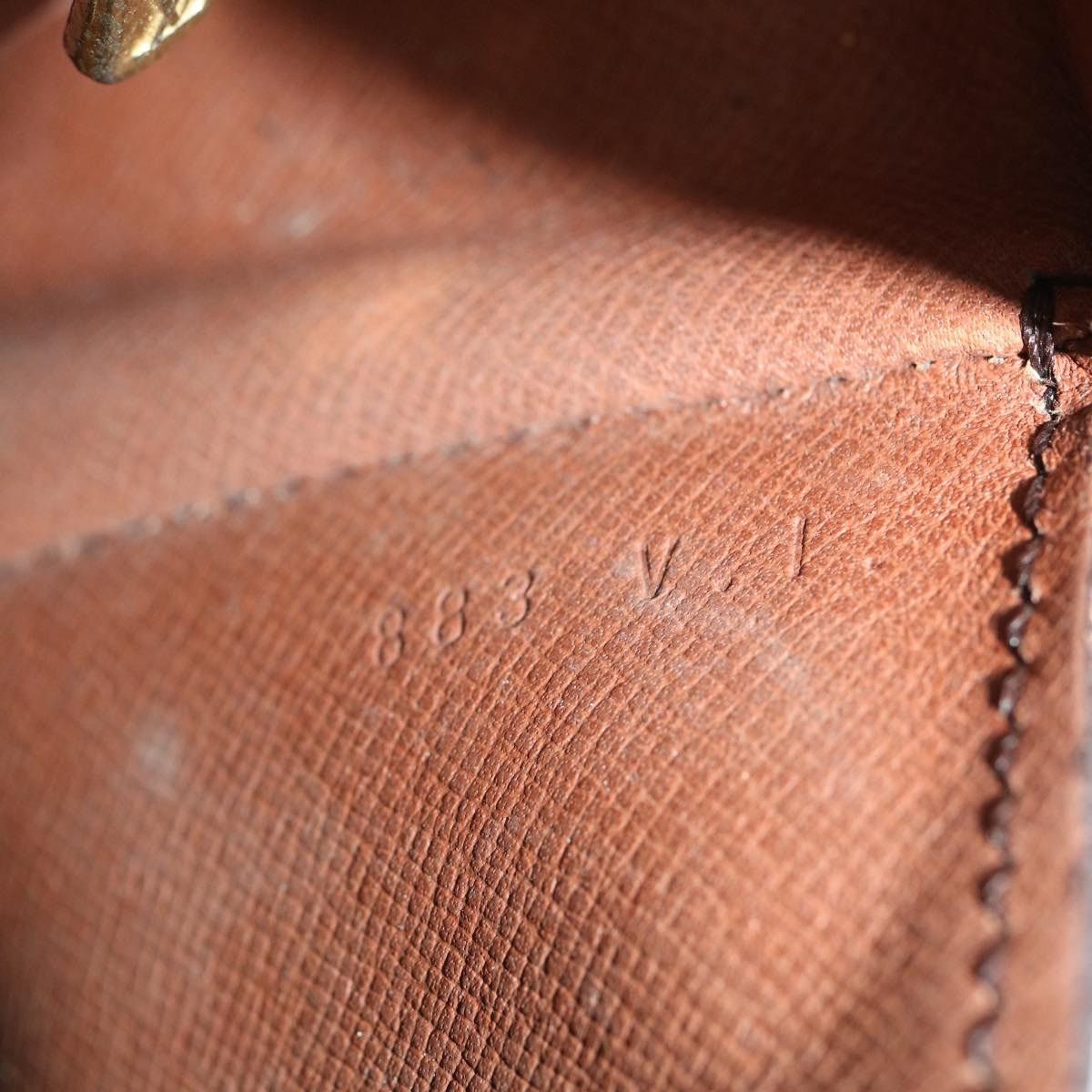 Louis Vuitton LOUIS VUITTON Monogram Saint Cloud GM Shoulder Bag M51242 Size ONE SIZE - 12 Thumbnail