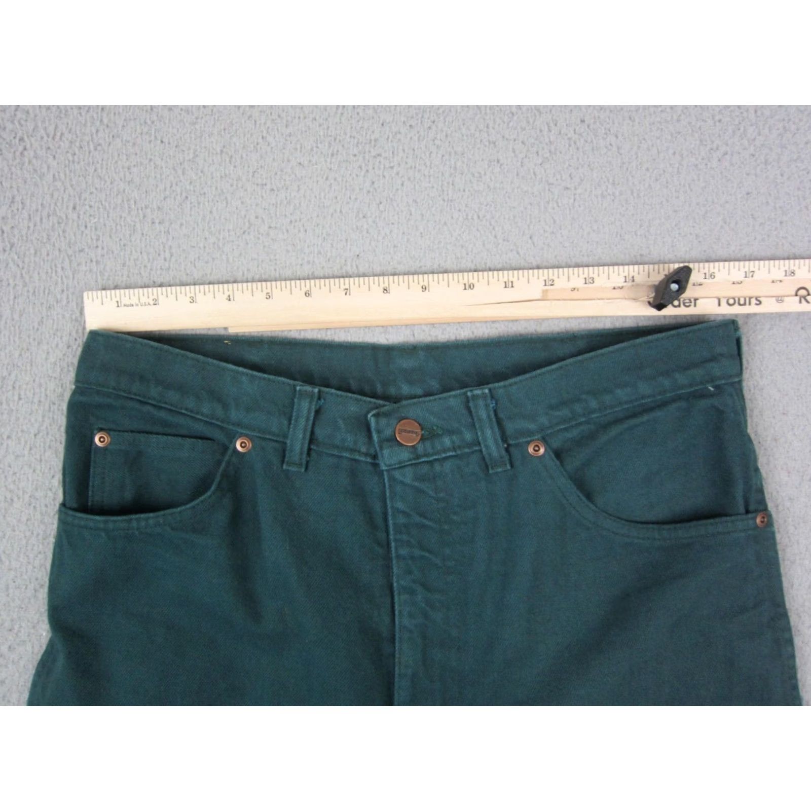 Lands' End Item Specifications: Closure: Button, Zip Size US 33 - 6 Thumbnail