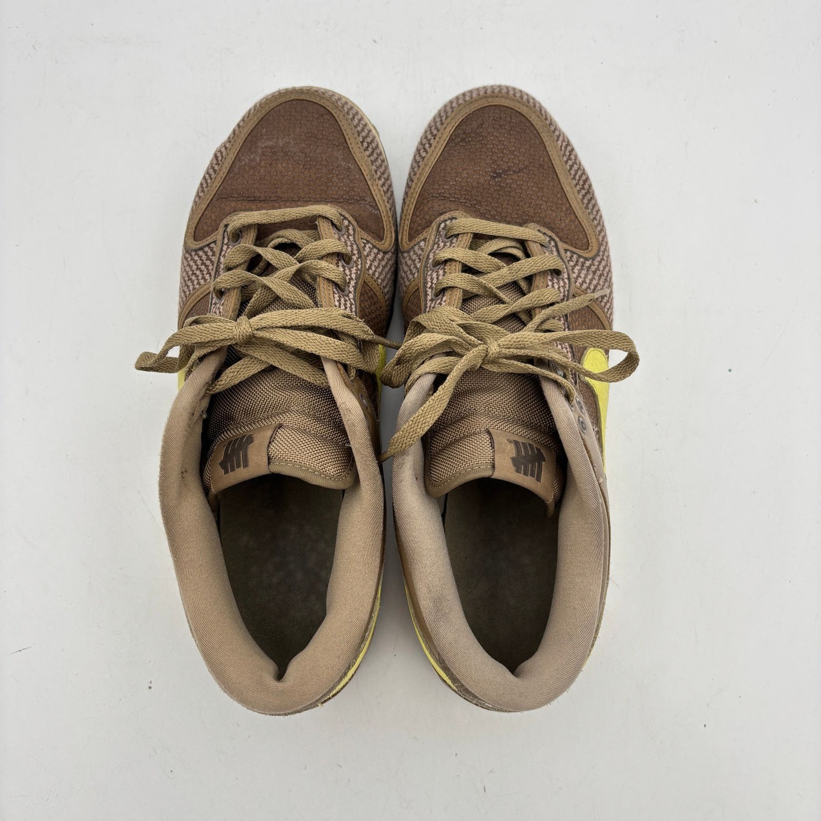 Nike Nike Dunk Low SP Undefeated Canteen Men's 13 DH3061-200 Size US 13 / EU 46 - 6 Thumbnail