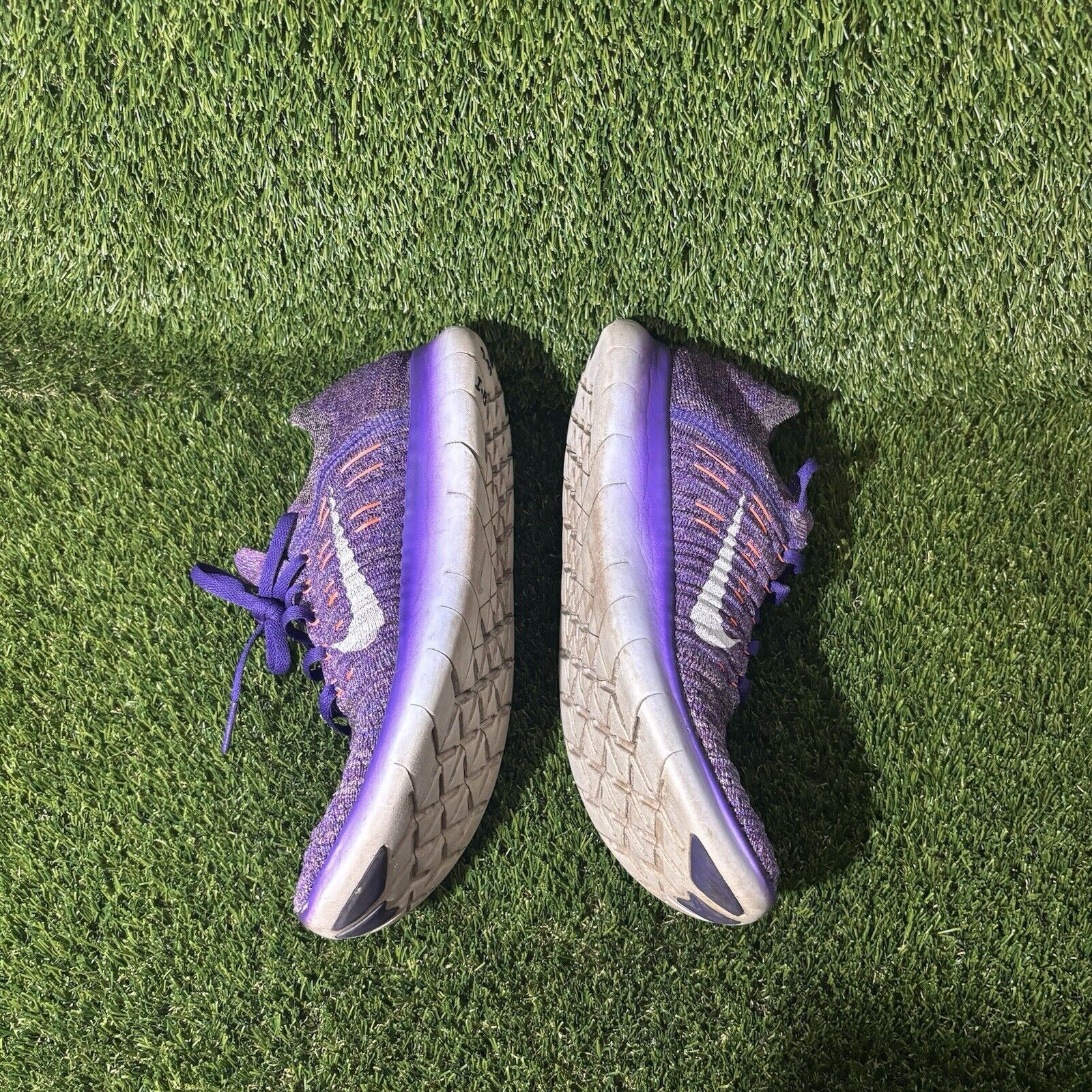 Nike Size 8 - Nike Free RN Flyknit Hyper Purple Women's Size US 8 / IT 38 - 3 Thumbnail