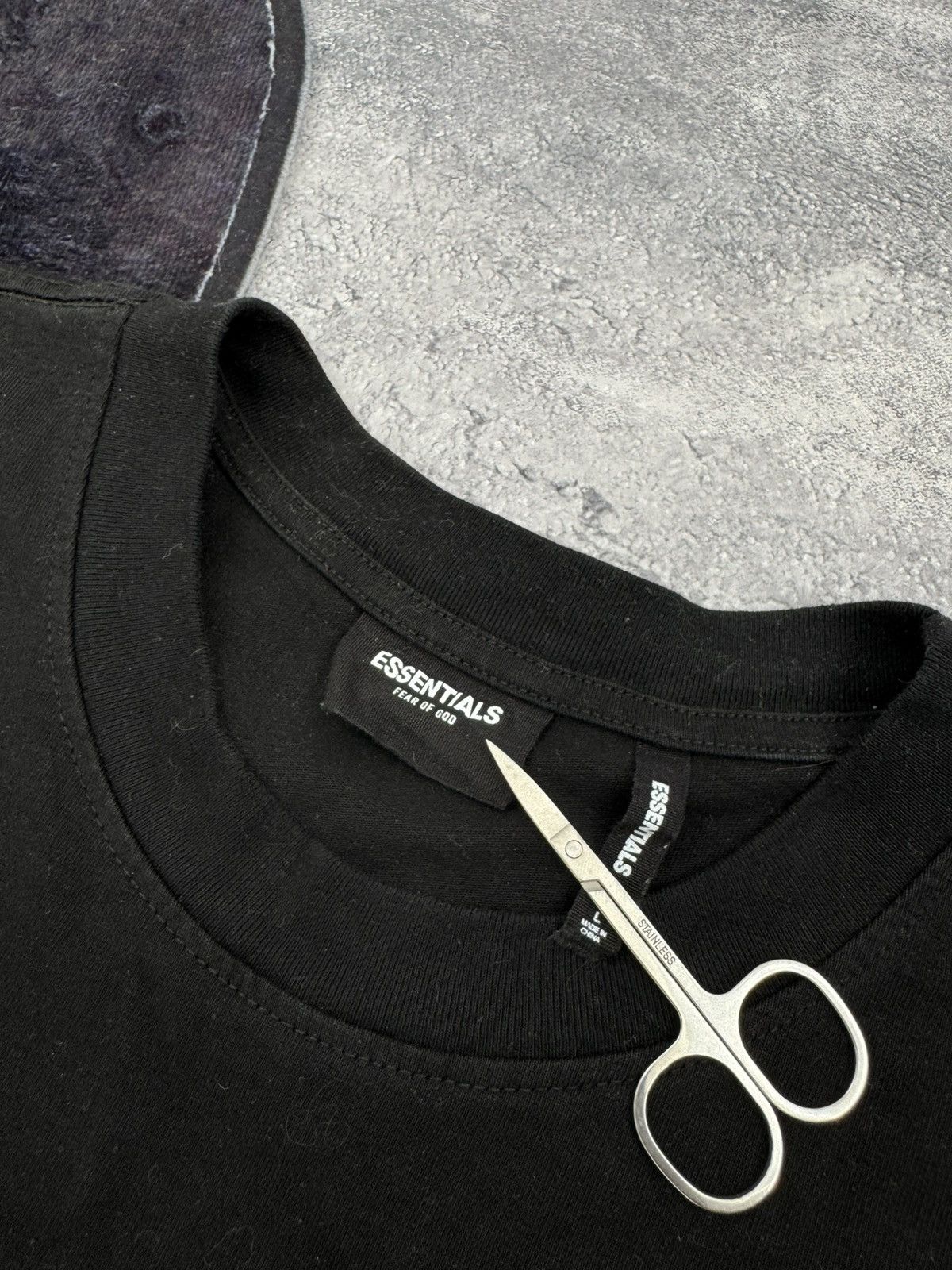 Essentials Fear of God Essentials Big Logo Reflective Oversized T shirt Size US L / EU 52-54 / 3 - 6 Thumbnail