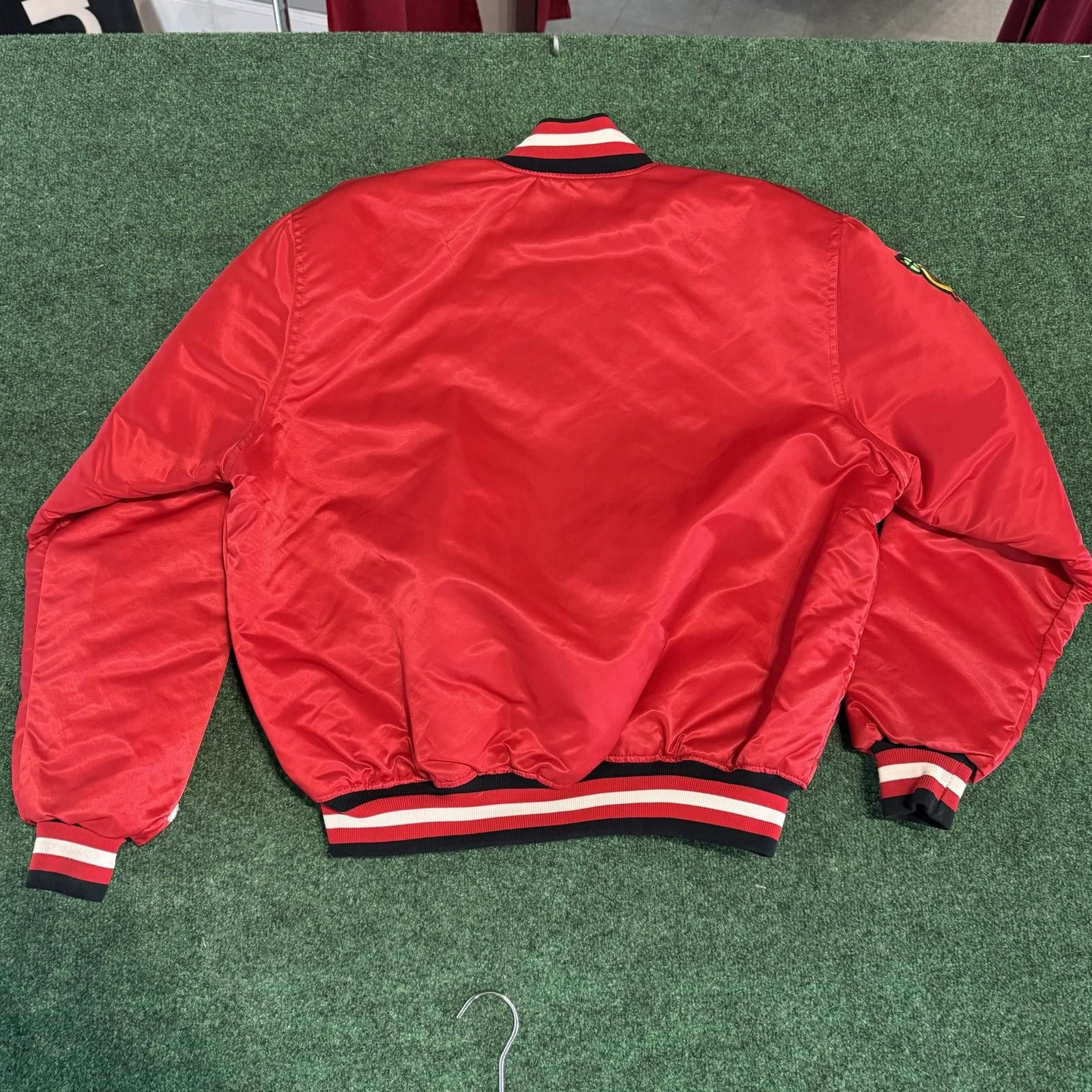 Starter Vintage Starter BlackHawks Jacket XL Size US XL / EU 56 / 4 - 3 Thumbnail