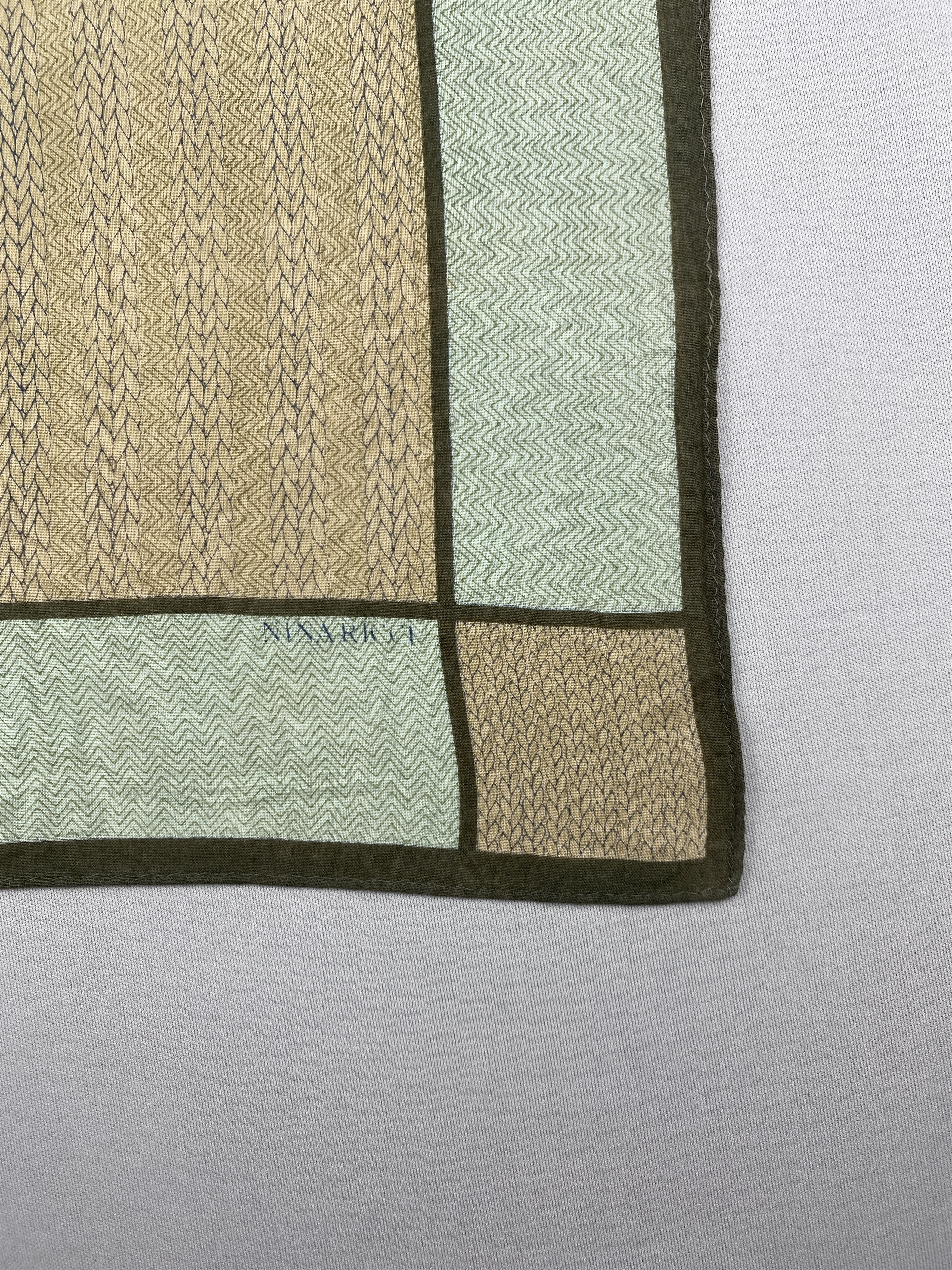 Other Vintage Nina Ricci Handkerchief Pocket Square Bandana HM0029 Size ONE SIZE - 5 Thumbnail
