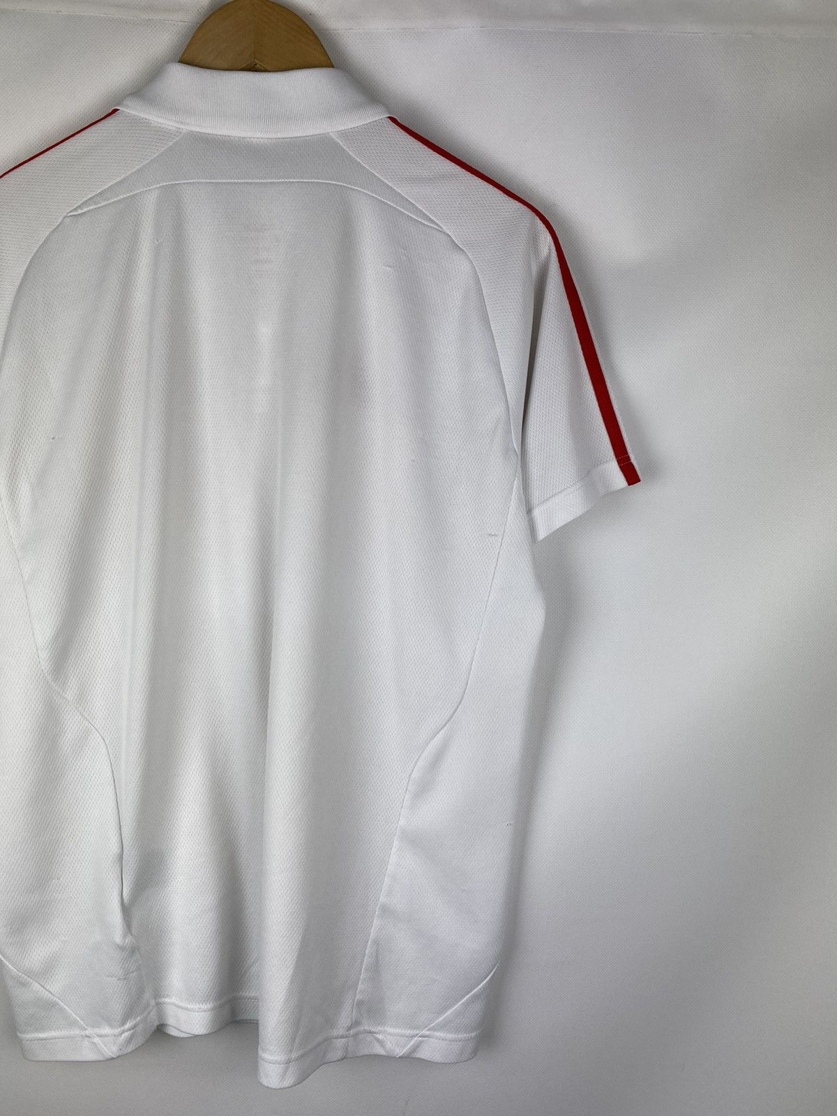 Adidas Adidas Liverpool 2010-11 polo shirt soccer jersey P95537 Size US M / EU 48-50 / 2 - 18 Thumbnail