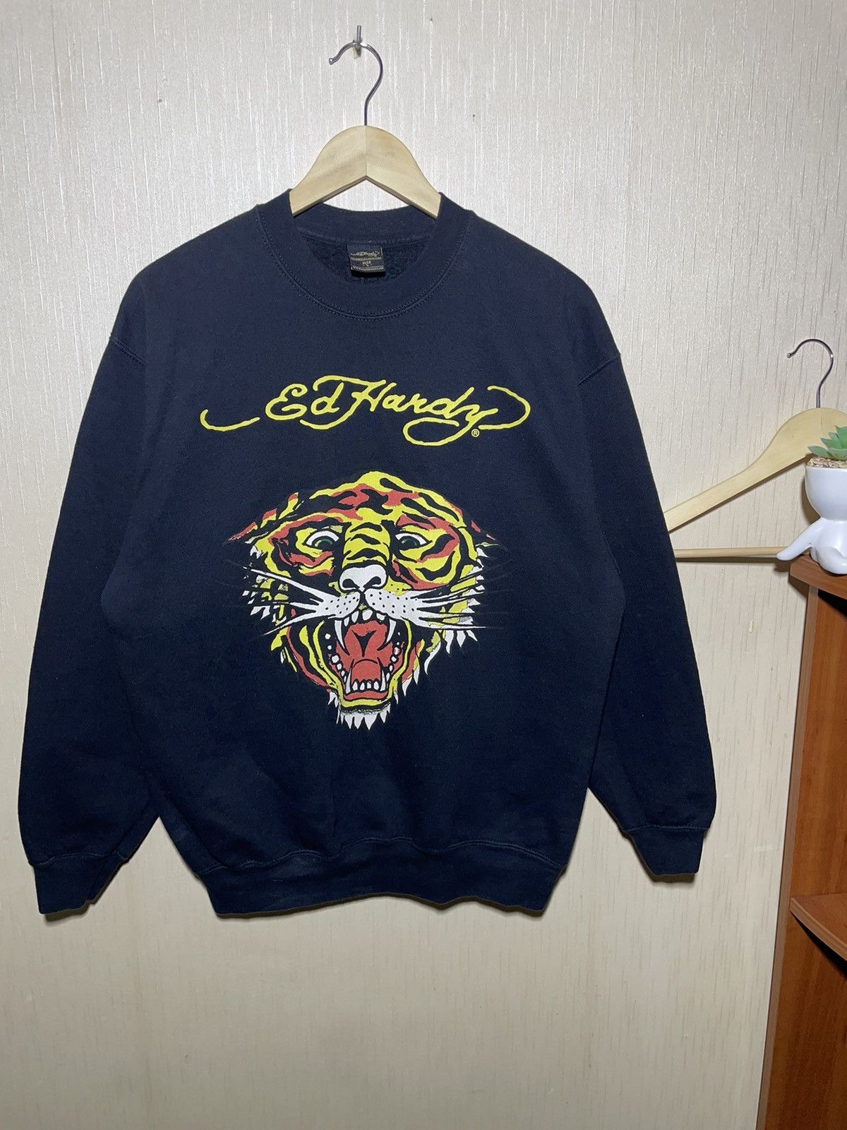 Ed Hardy × Japanese Brand × Vintage Ed Hardy vintage streetwear sweatshirt Size US L / EU 52-54 / 3 - 1 Thumbnail