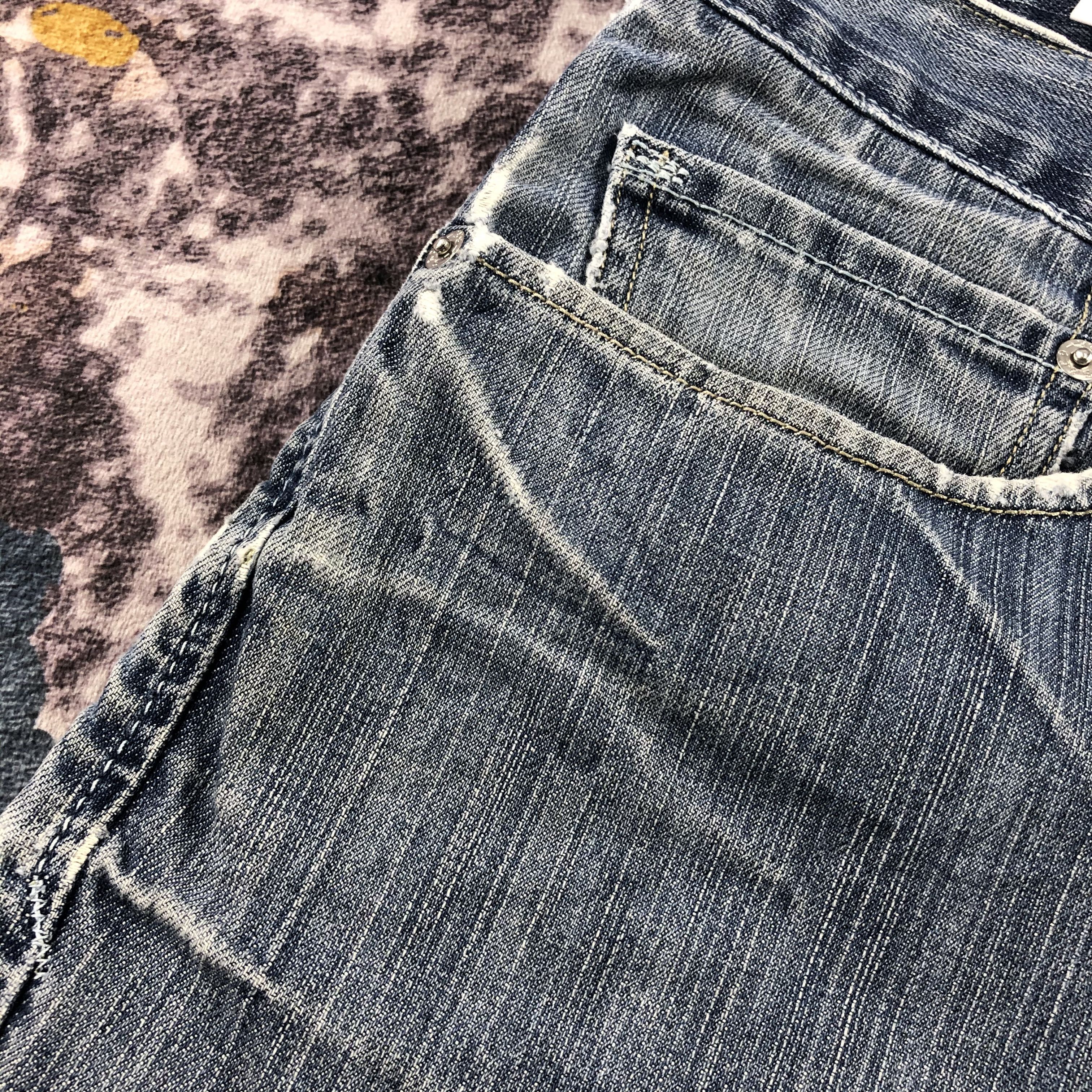 Levi's × Vintage Vintage Blue Wash Levis 569 Jeans-JM2942 Size US 34 / EU 50 - 11 Thumbnail