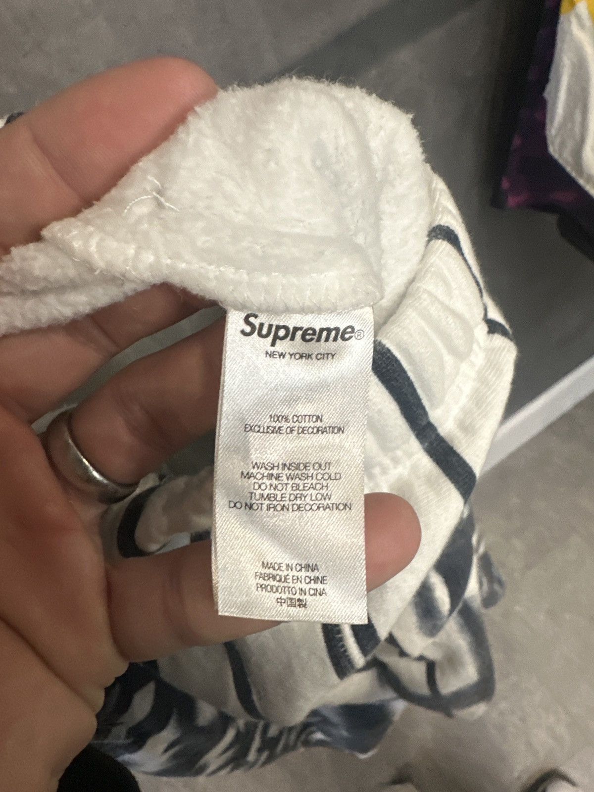 MLB × Supreme SUPREME YANKEES SWEATPANTS Size US 27 - 6 Thumbnail
