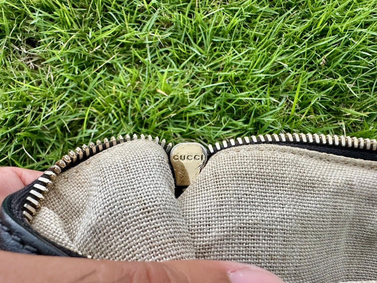 Gucci Authentic Gucci Bamboo Tassel Clutch Bag Size ONE SIZE - 12 Thumbnail