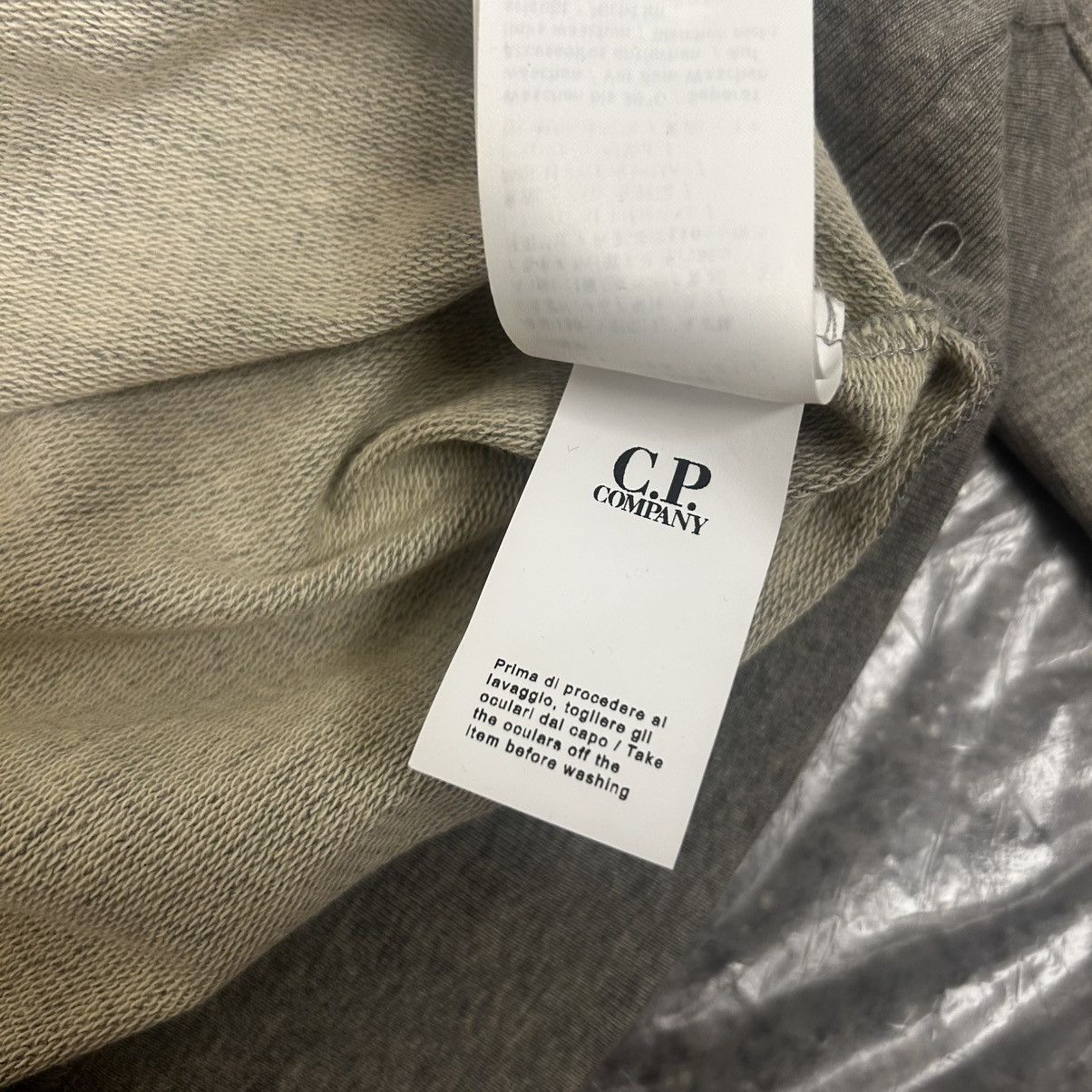 C.P. Company CP Company Pullover Crewneck Jumper with Micro Lens Size US M / EU 48-50 / 2 - 7 Thumbnail