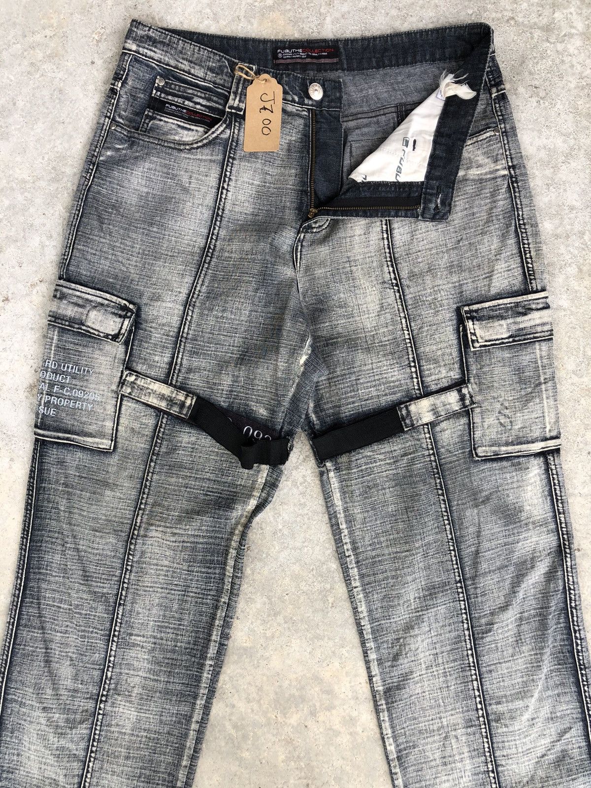 Fubu Japanese Fubu Baggy Jeans Hip Hop Distressed Jeans Size US 34 / EU 50 - 3 Thumbnail