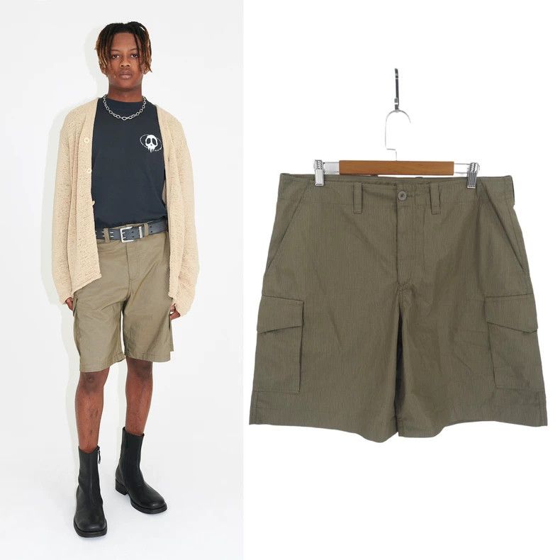 Our Legacy our legacy Army Green Large Pocket Shorts 2504-Nextarrow Size US 34 / EU 50 - 1 Thumbnail
