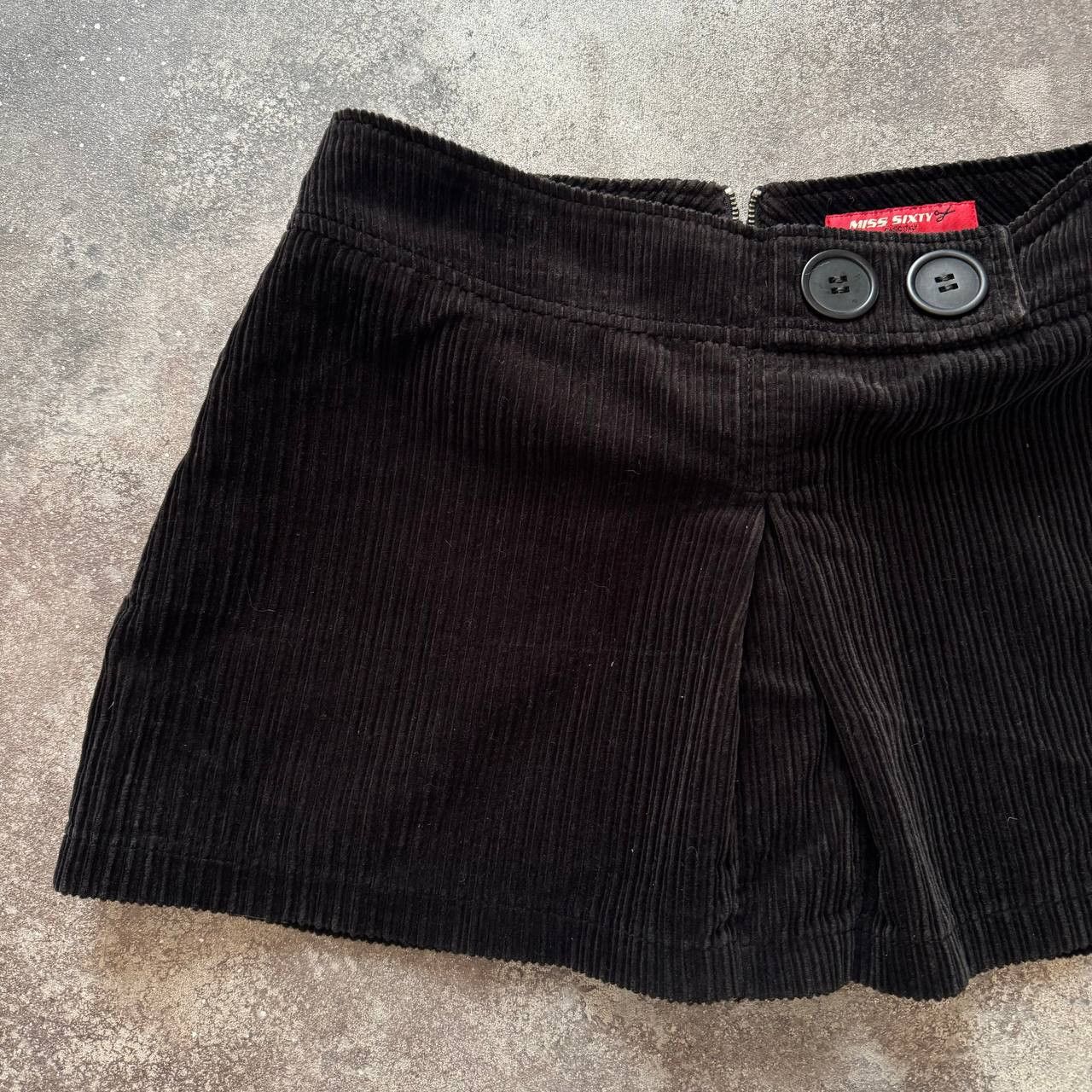 Miss Sixty Y2K Miss Sixty Vintage Corduroy Mini Skirt Size 30" / US 8 / IT 44 - 2 Thumbnail