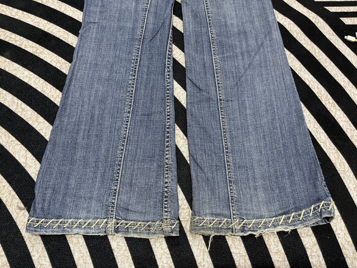Antik Denim 90s ANTIK DENIM DISTRESSED FLARE JEANS Size US 29 - 13 Thumbnail