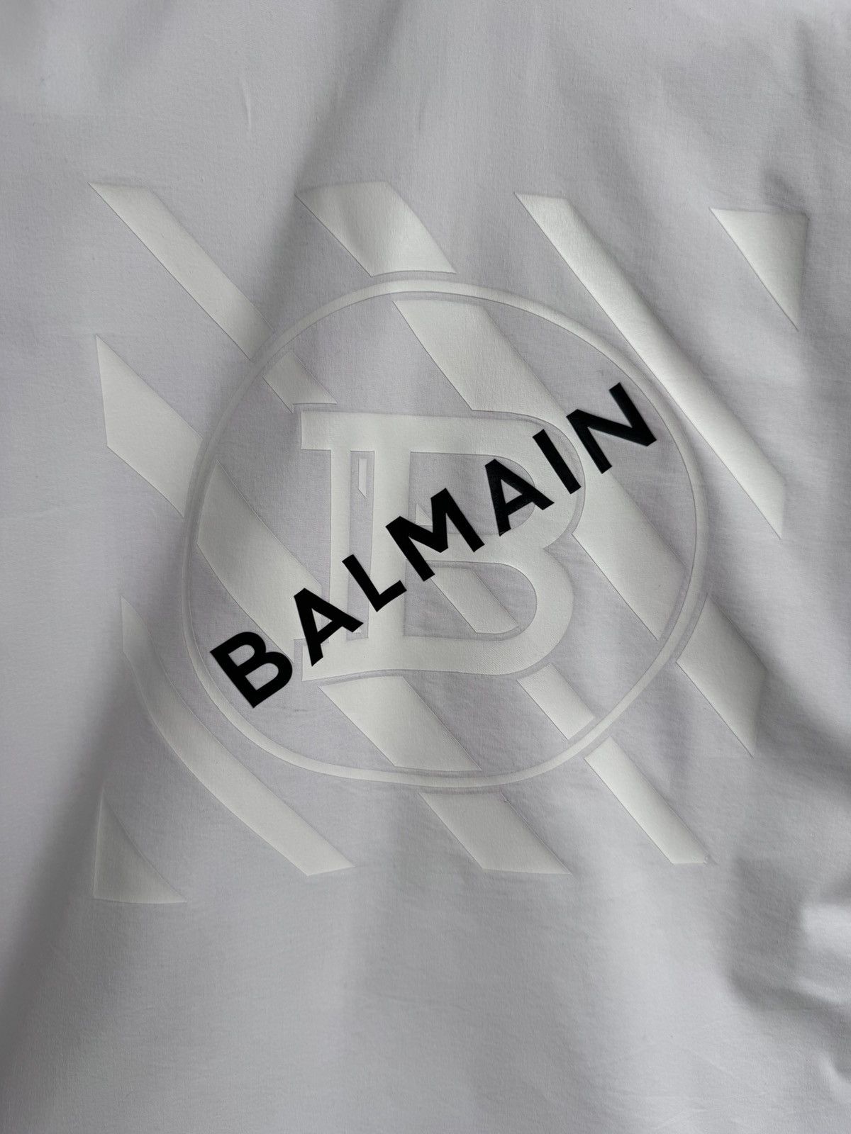 Balmain Balmain Paris White Button Up Shirt T Shirt Tee Big Logo Size US M / EU 48-50 / 2 - 18 Thumbnail