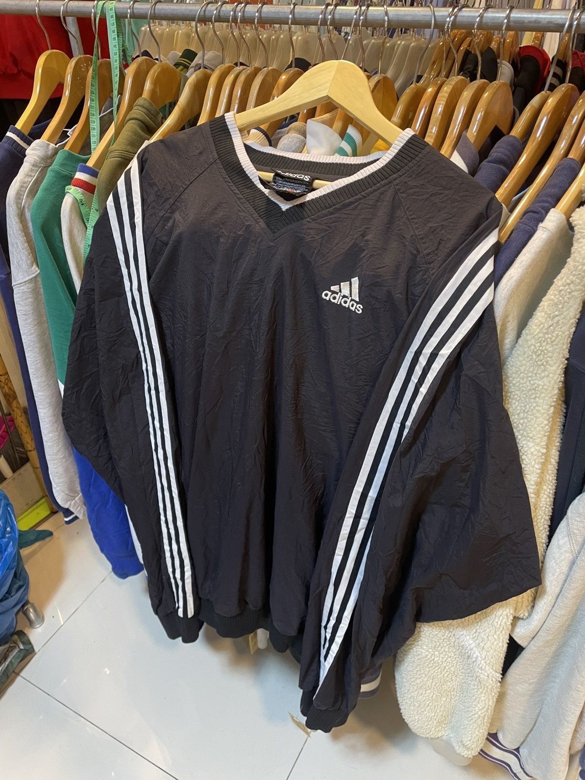 Adidas Vintage Adidas V Neck Windbreaker Size US XL / EU 56 / 4 - 1 Thumbnail