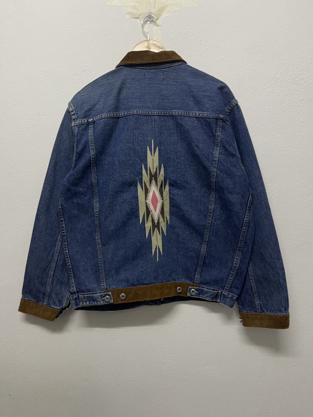 20471120 × Japanese Brand VINTAGE MR CHAMBRAY DENIM MIX LEATHER JACKET NAVAJO NATIVE Size US L / EU 52-54 / 3 - 1 Thumbnail