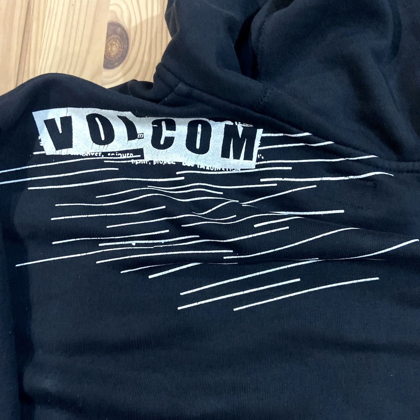 Volcom VINTAGE Volcom Hoodie Zip Up Sweatshirt Men L Grunge Y2K Pattern Striped White Cotton Fleece Full Zip Size US L / EU 52-54 / 3 - 7 Thumbnail