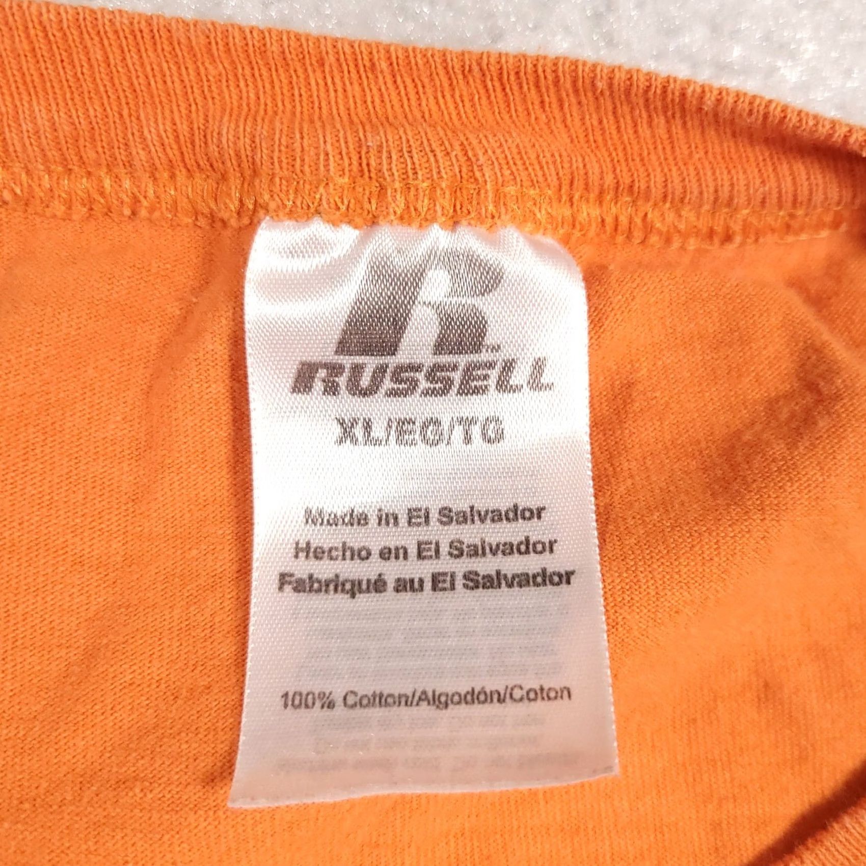 Vintage VINTAGE Russell Shirt Mens XL Orange Short Sleeve Crewneck Basic Tee Casual Size US XL / EU 56 / 4 - 4 Thumbnail
