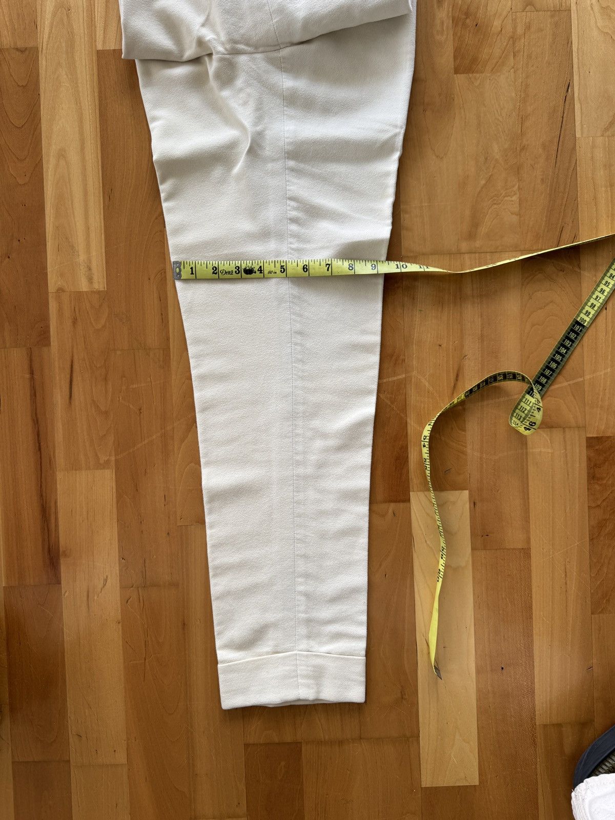 Suitsupply Suitsupply Cream Flannel Trousers Size 30 Size 36R - 4 Thumbnail