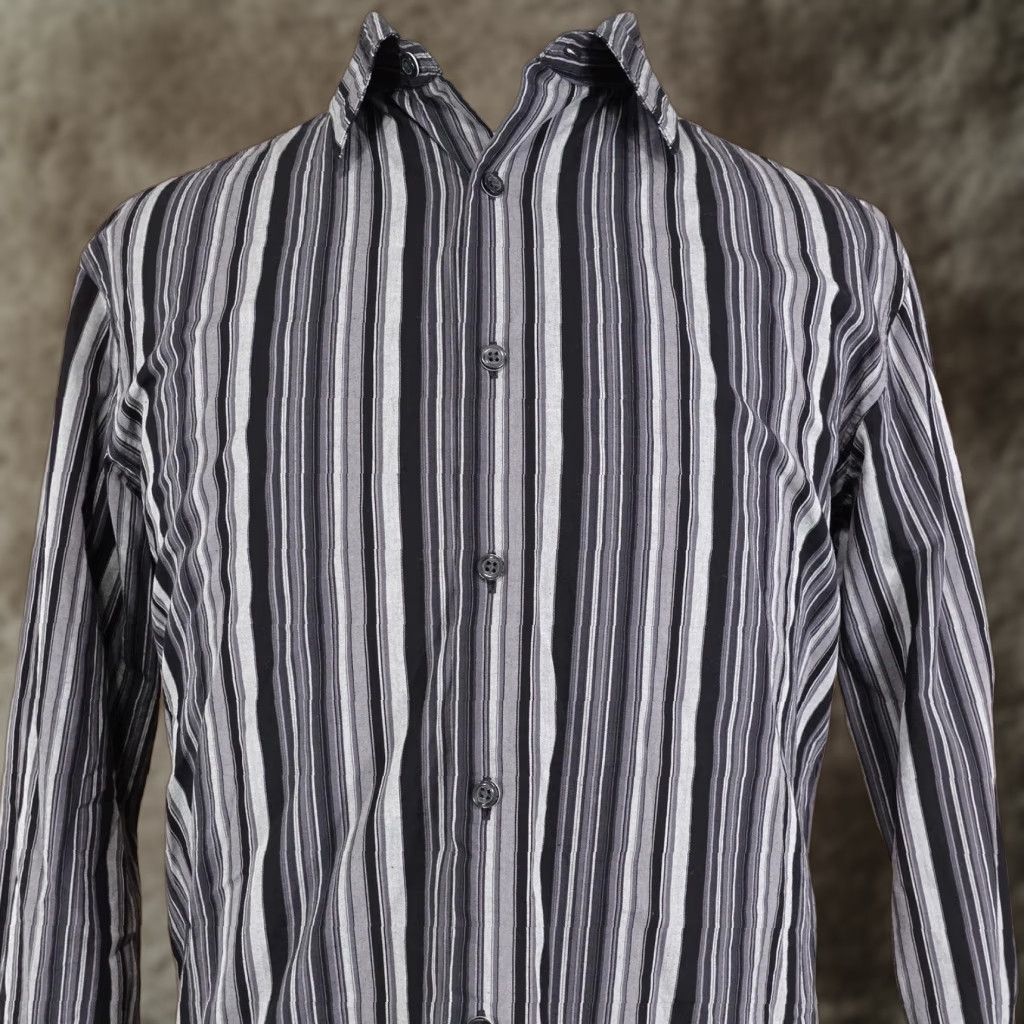 Liz Claiborne Claiborne Dress Shirt Mens L Black Stripe 100% Cotton Long Sleeve Button-Front Casual Shirt Size US L / EU 52-54 / 3 - 1 Thumbnail