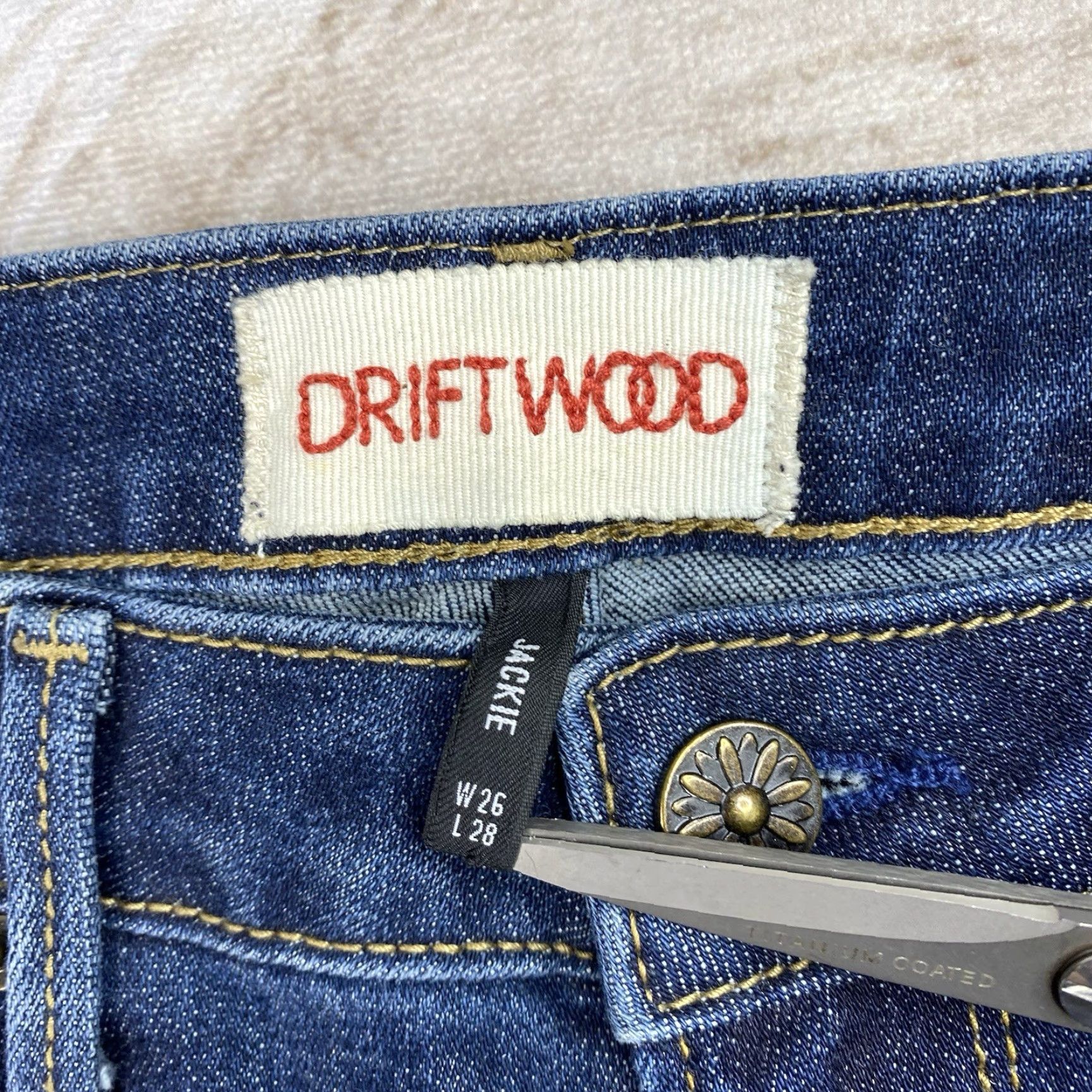 Vintage Driftwood Jackie Jeans Womens Skinny Jeans Denim Dark Wash 26 Stretch High Rise 5-Pocket Blue Cowboy Vintage No N/A Size 26" / US 2 / IT 38 - 4 Thumbnail