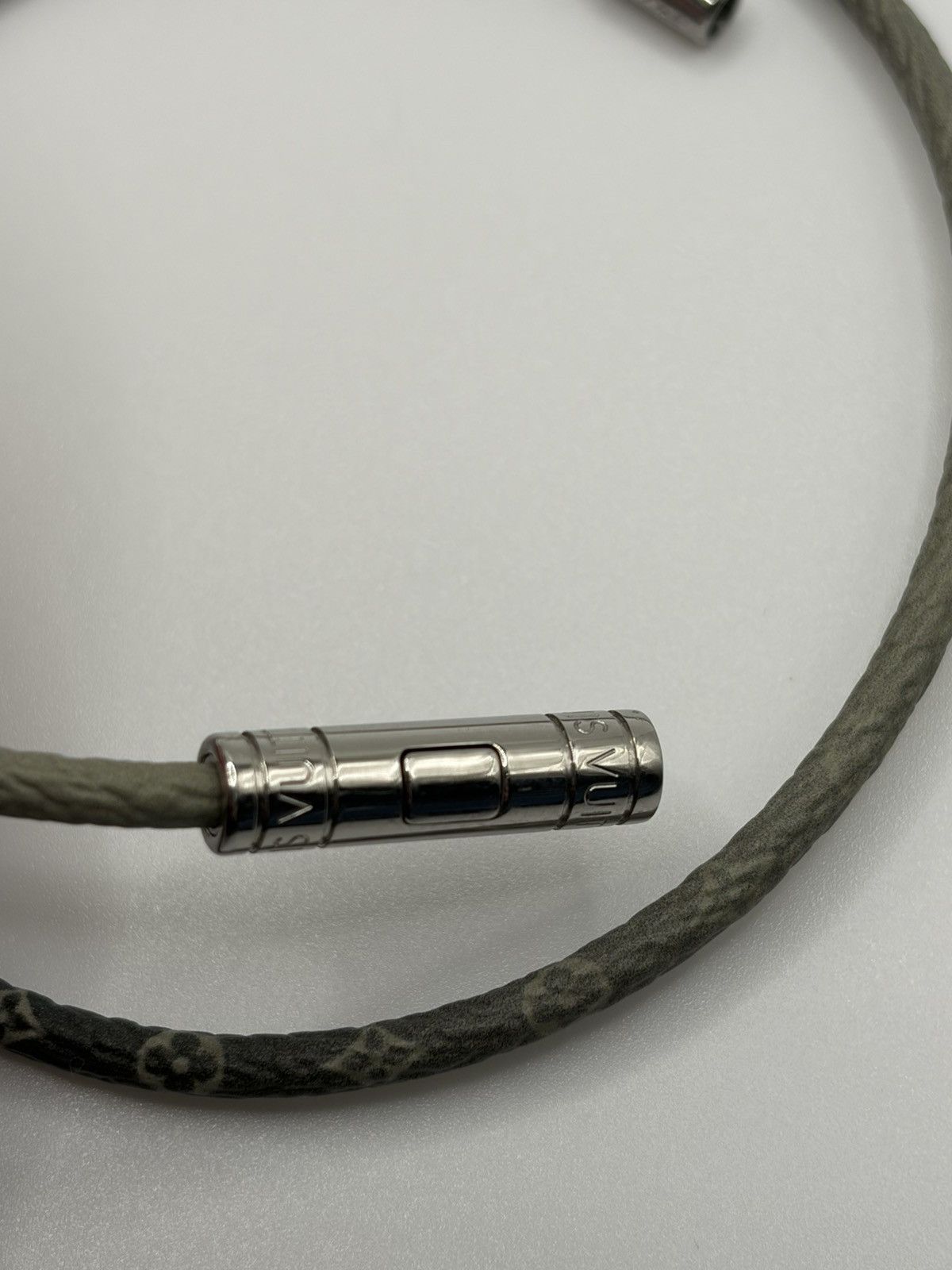 Louis Vuitton Louis Vuitton Bracelet Size ONE SIZE - 3 Thumbnail