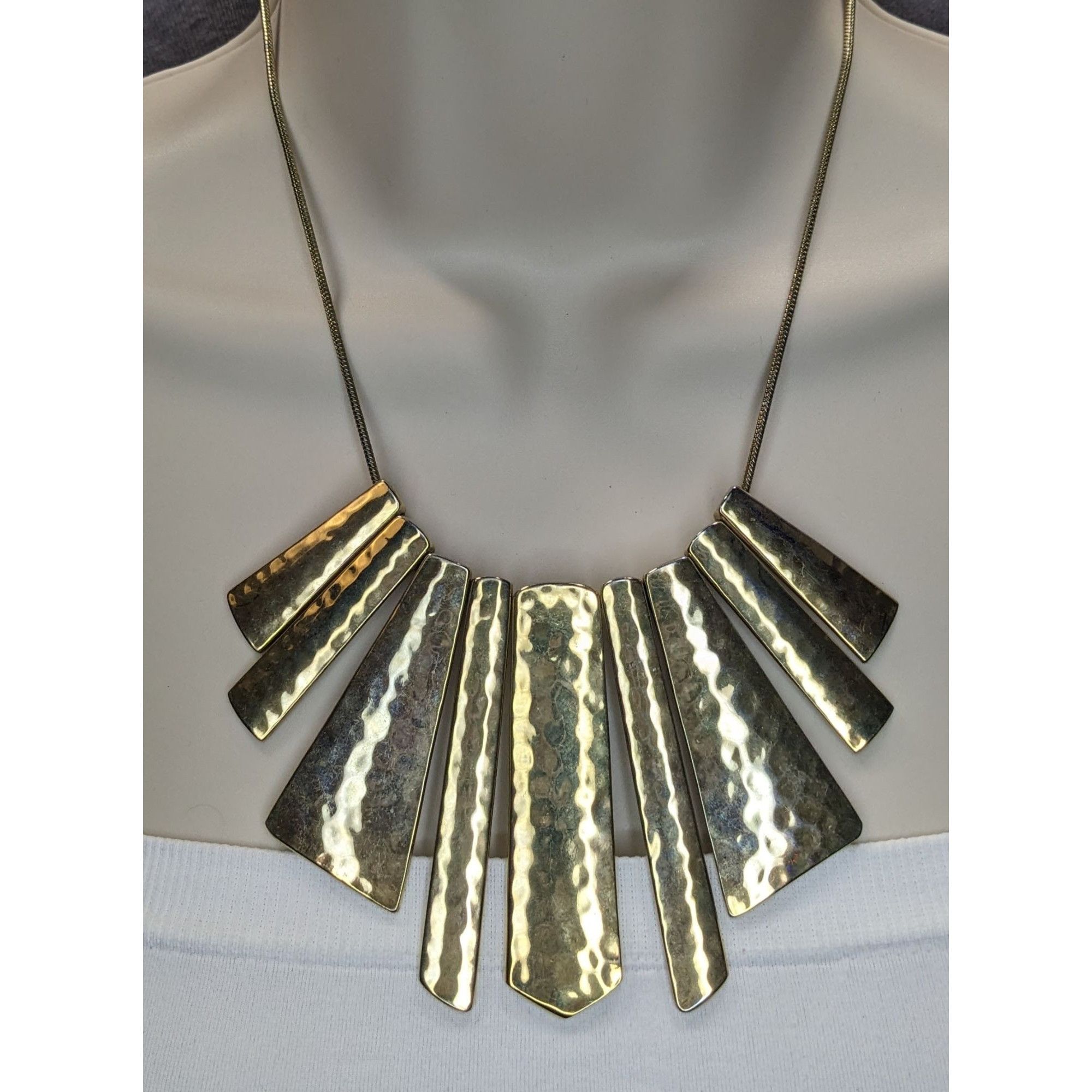 Other Glam Hammered Graduated Gold-Tone Statement Bib Necklace Size ONE SIZE - 2 Thumbnail