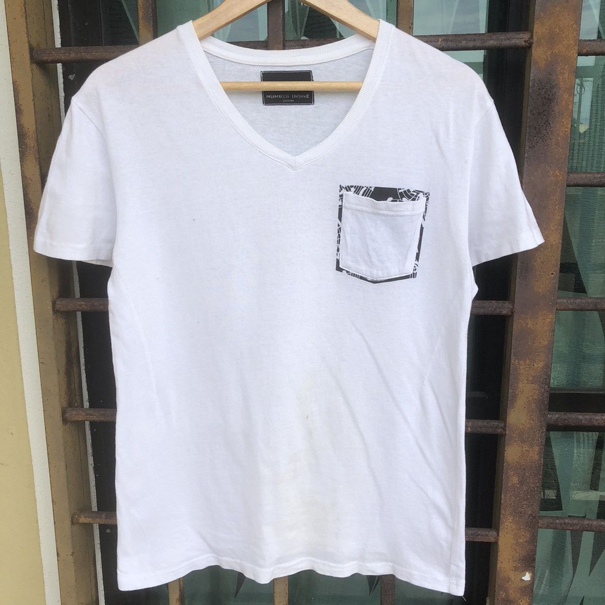 Number (N)ine Single Pocket V Neck Shirt Size US M / EU 48-50 / 2 - 1 Thumbnail