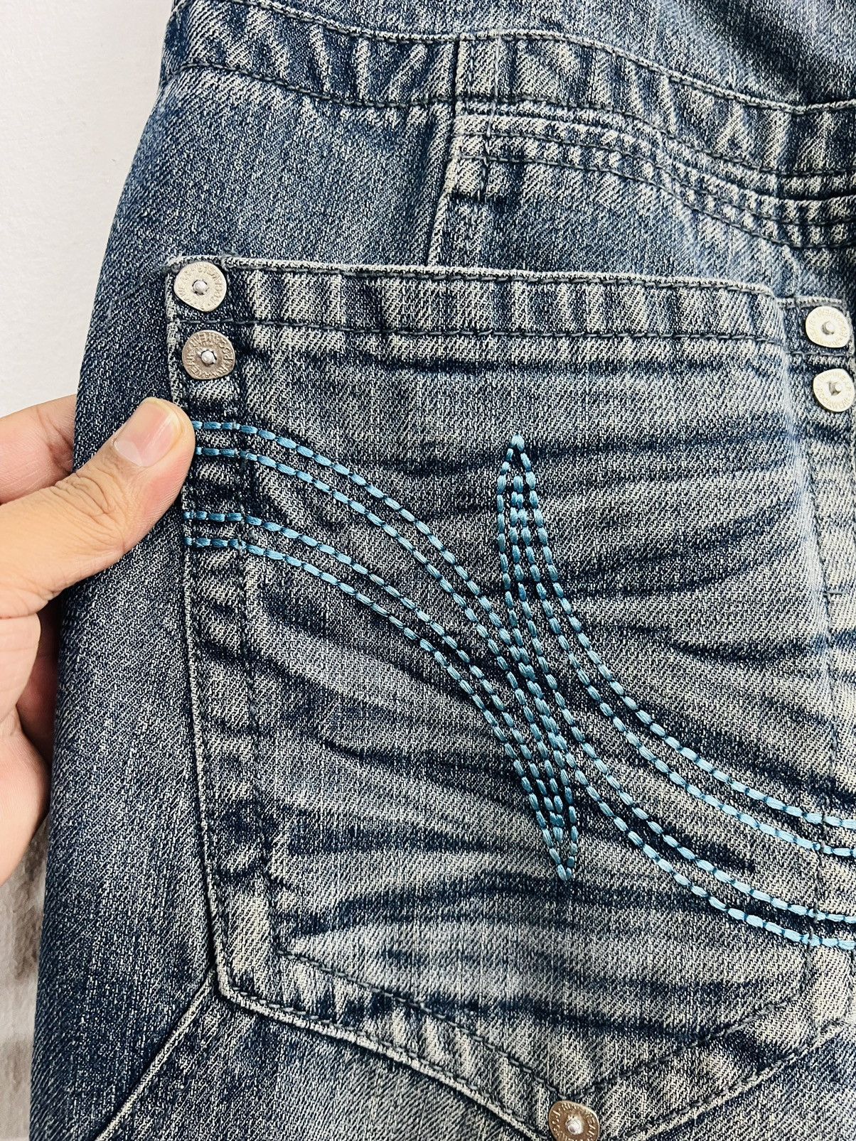 Rocawear × Vintage Vintage Y2k Rocawear Baggy Denim Pants Wide Leg Size US 33 - 14 Thumbnail