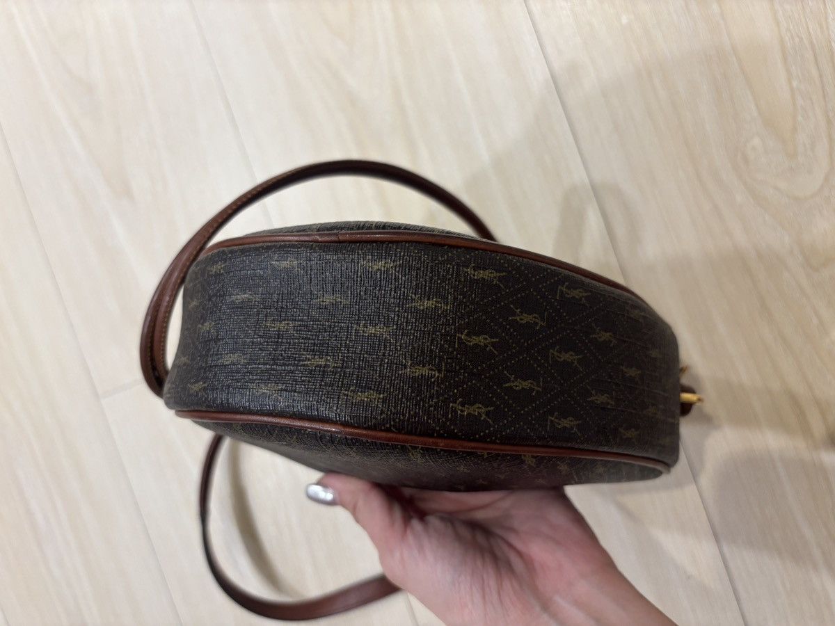 Yves Saint Laurent Saint Laurent Monogram Heart Crossbody Bag Size ONE SIZE - 6 Thumbnail