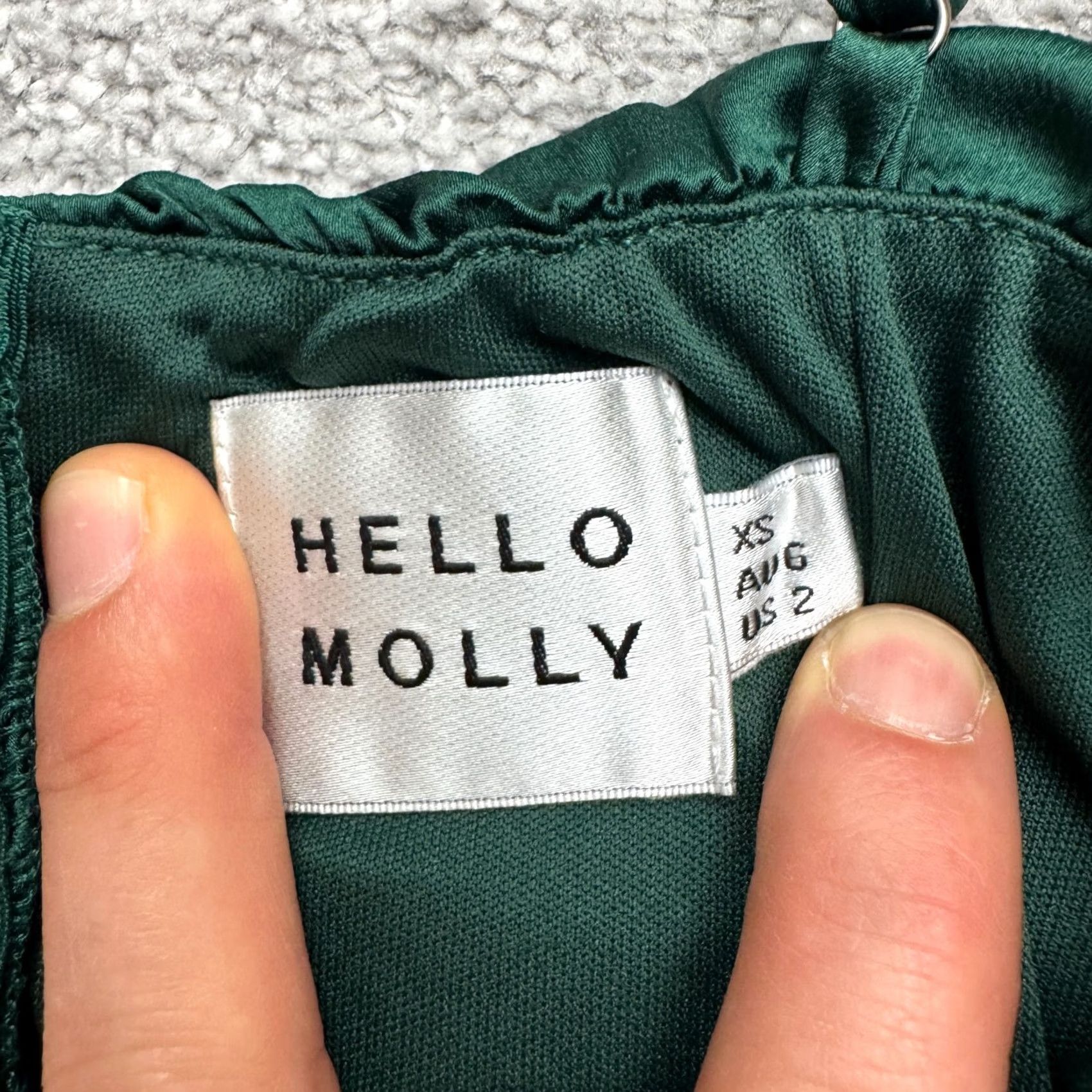 Vintage Hello Molly Satin Ruched Strappy Bodycon Mini Dress Womens XS 2 Emerald Green Satin Bodycon Mini Dress XS Emerald Green Sexy Glam Elegant 2020s Womens Size XS / US 0-2 / IT 36-38 - 6 Thumbnail