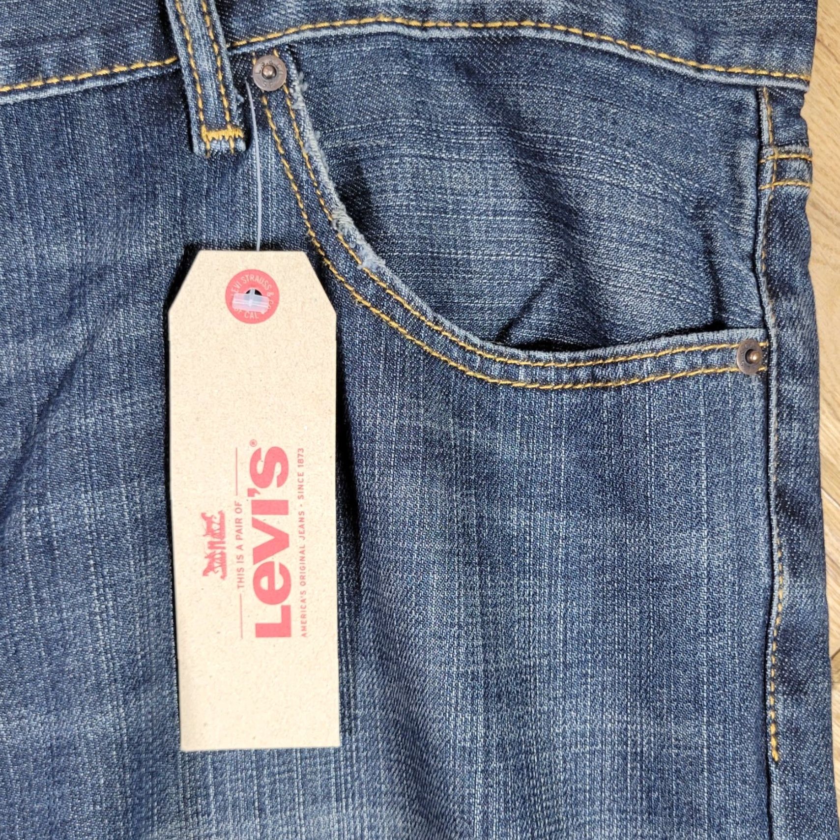 Levi's Levis 559 Jeans Mens Size 44x32 Dark Wash Denim Relaxed Straight Fit with Tags Size US 44 / EU 60 - 4 Thumbnail