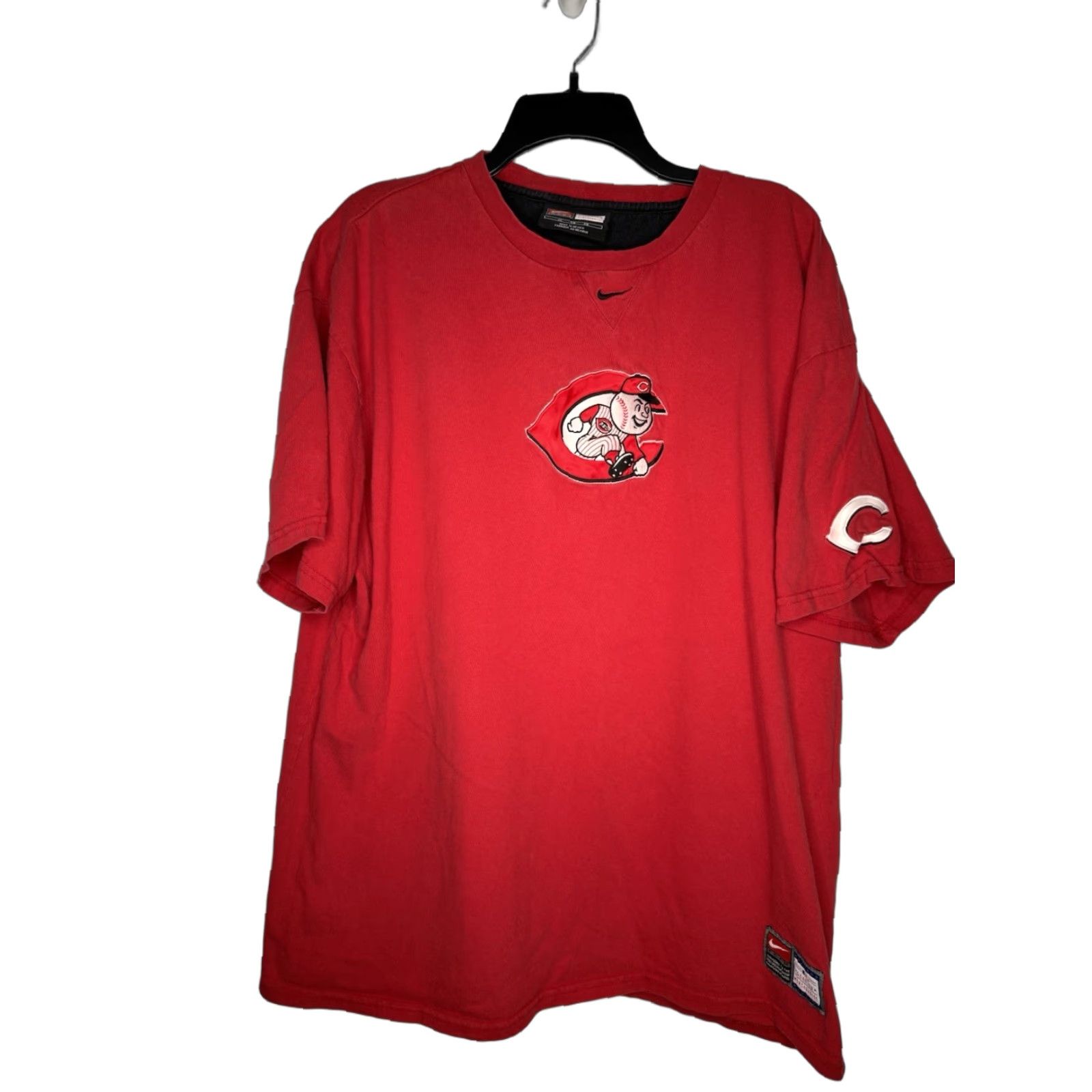 Nike Nike Mens Cincinnati Reds XL Baseball Heavyweight Embroidered T Shirt Y2K Mr Red Size US XL / EU 56 / 4 - 1 Thumbnail