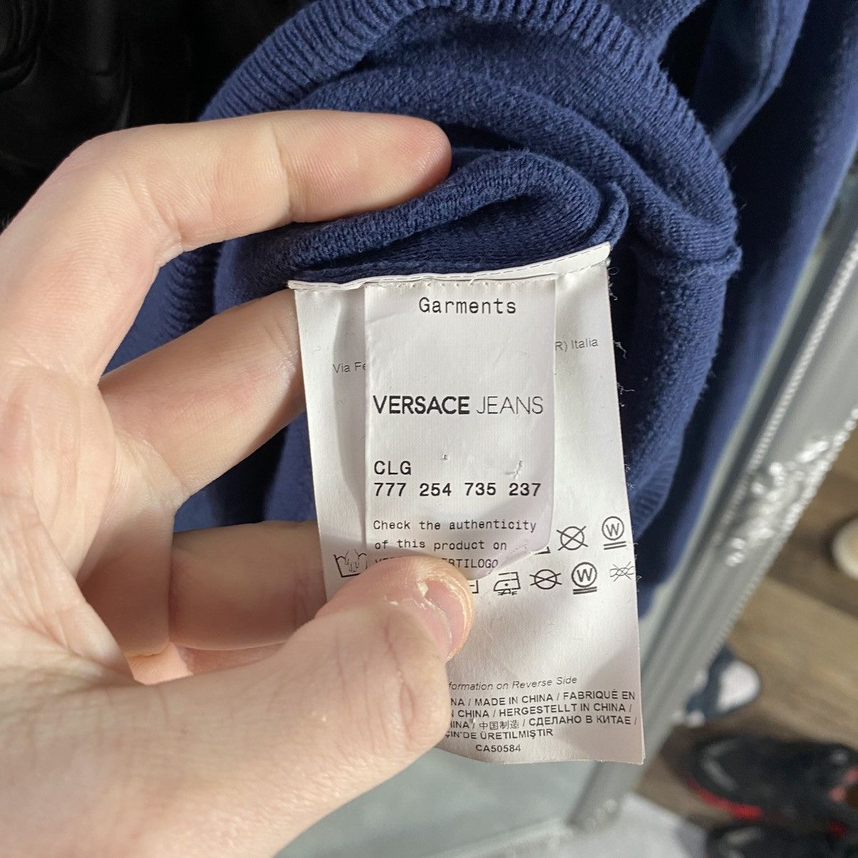 Versace Versace Sweatshirt vintage navy Size US L / EU 52-54 / 3 - 5 Thumbnail