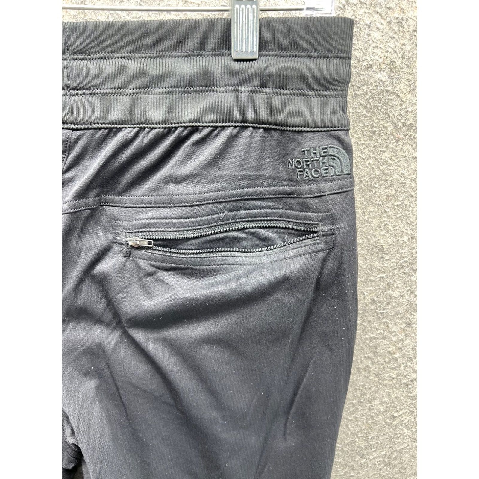 The North Face VINTAGE The North Face Sweatpants Womens M Black Stretch Hiking Aphrodite Trail Size 32" / US 10 / IT 46 - 7 Thumbnail