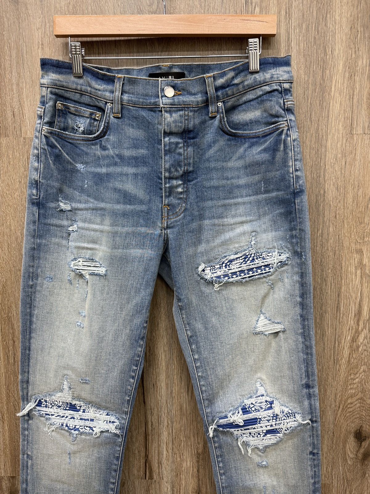 Amiri Amiri MX1 Blue Bandana Jeans Size US 34 / EU 50 - 3 Thumbnail