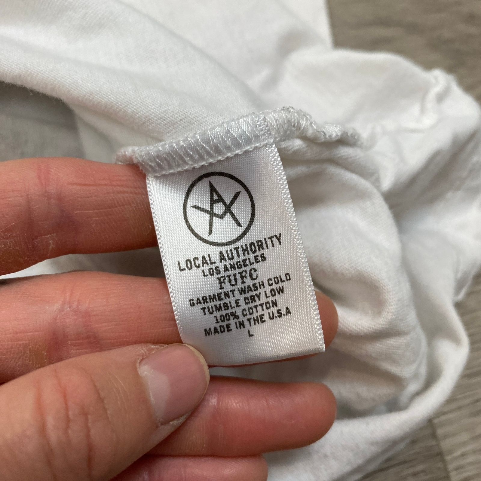 Local Authority Local Authority Los Angeles FUFC Truth Justice Scale Shirt L Size US L / EU 52-54 / 3 - 8 Thumbnail