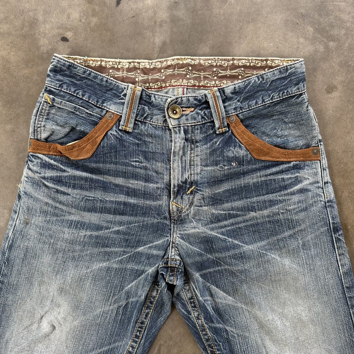 Japanese Brand Vintage Edwin Distressed Faded Denim Jean Pant W32 Size US 32 / EU 48 - 3 Thumbnail