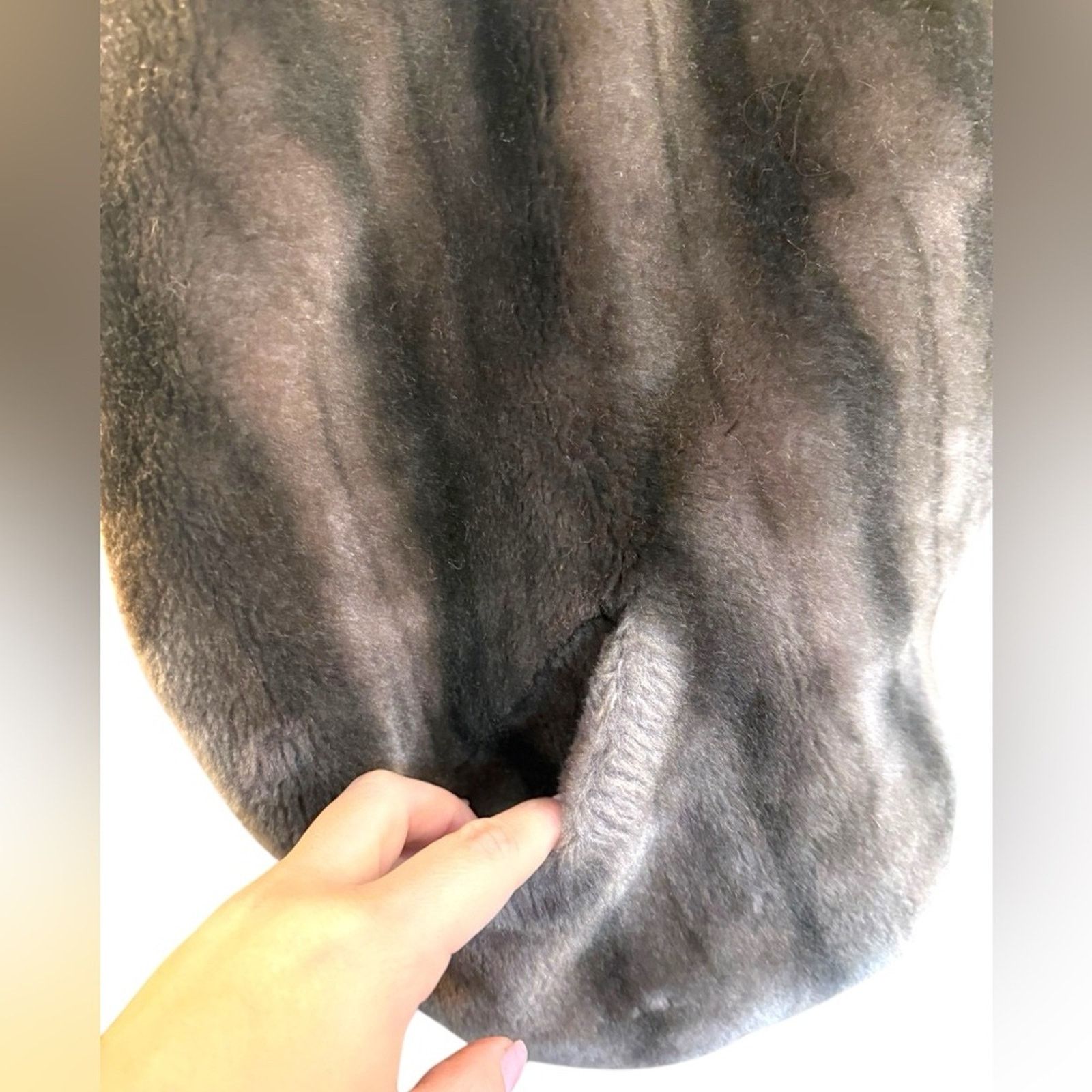 Vintage Vintage Brown Mink Fur Stole Capelet w/ Pockets Silk Lined Size ONE SIZE - 4 Thumbnail