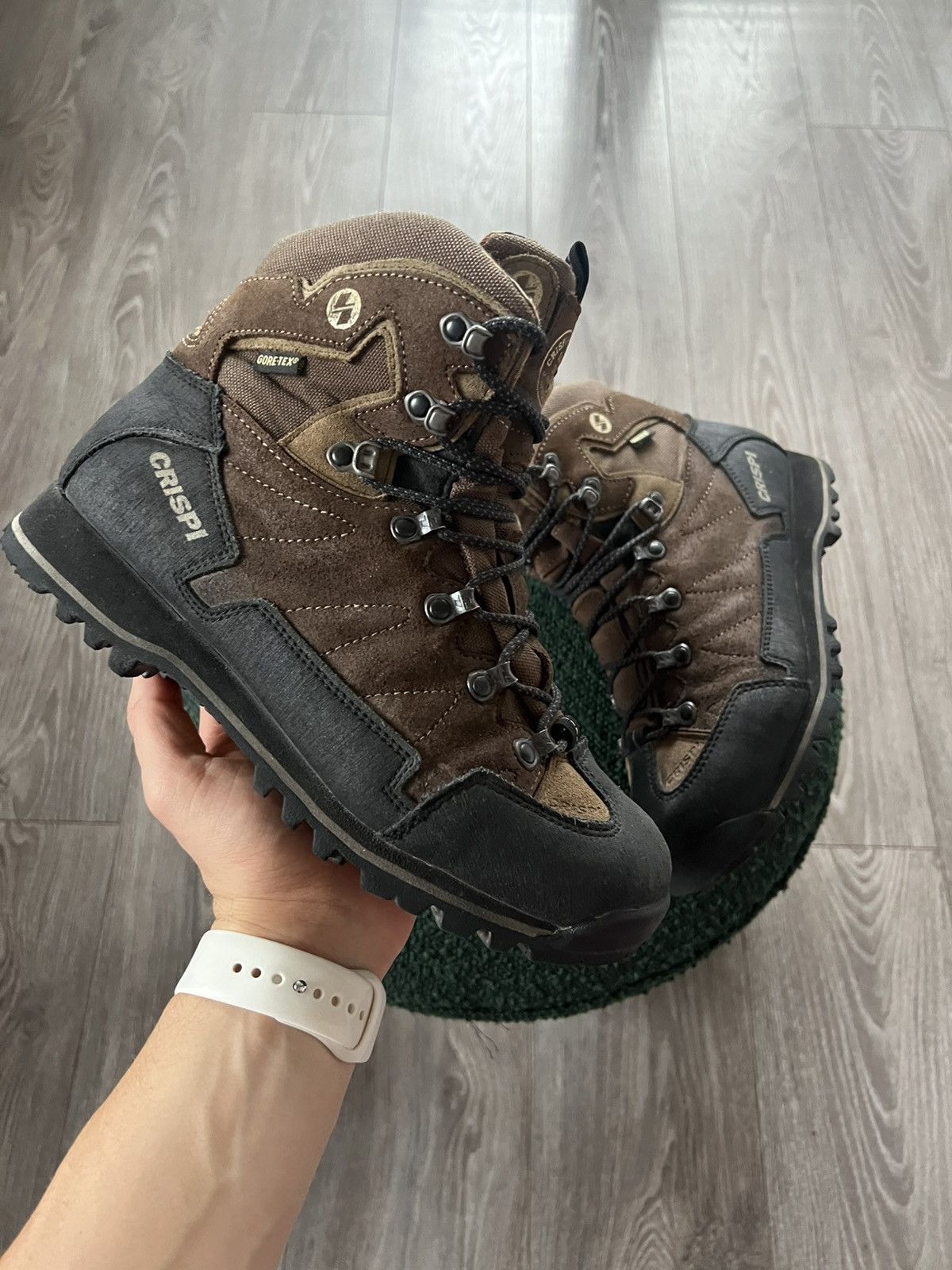 Other ‼️Crispi Hiking Rare Gore-Tex Vibram Trail High Boots‼️ Size US 7 / EU 40 - 9 Thumbnail