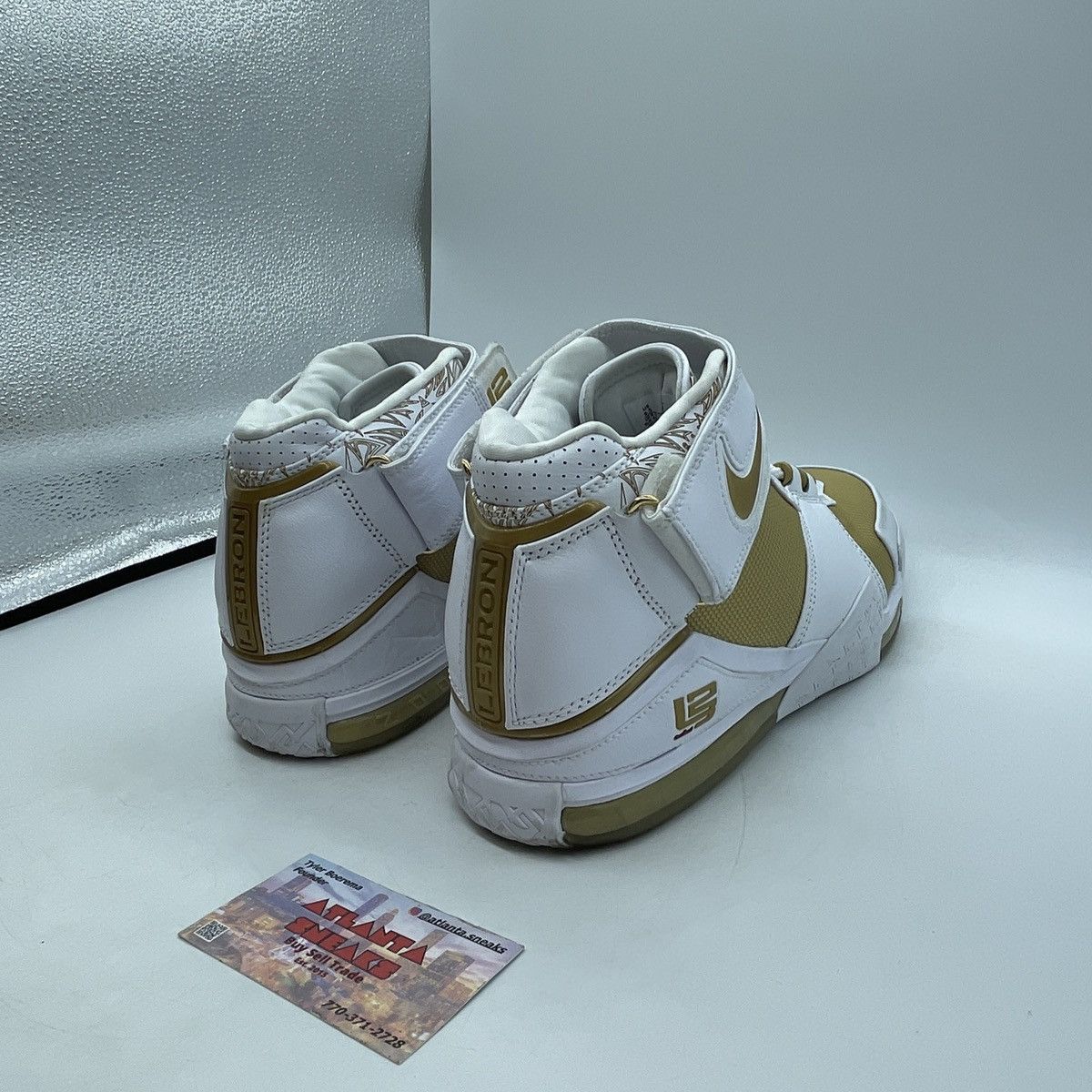 Jordan Brand Zoom Lebron 2 maccabi Size US 9.5 / EU 42-43 - 5 Thumbnail
